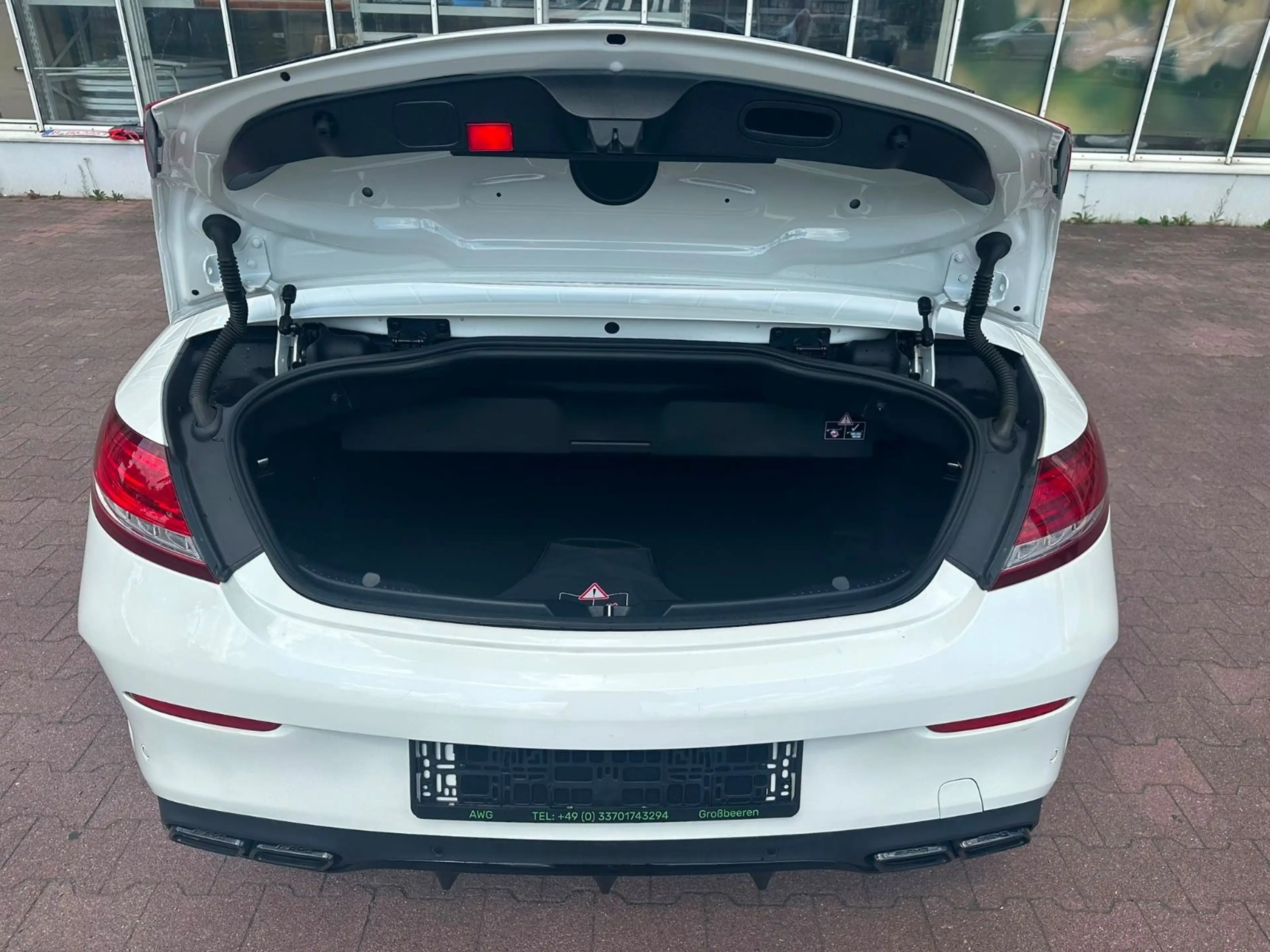 Mercedes-Benz C 63 AMG S  KERAMIK/NO-OPF/BURMESTER — photo 11
