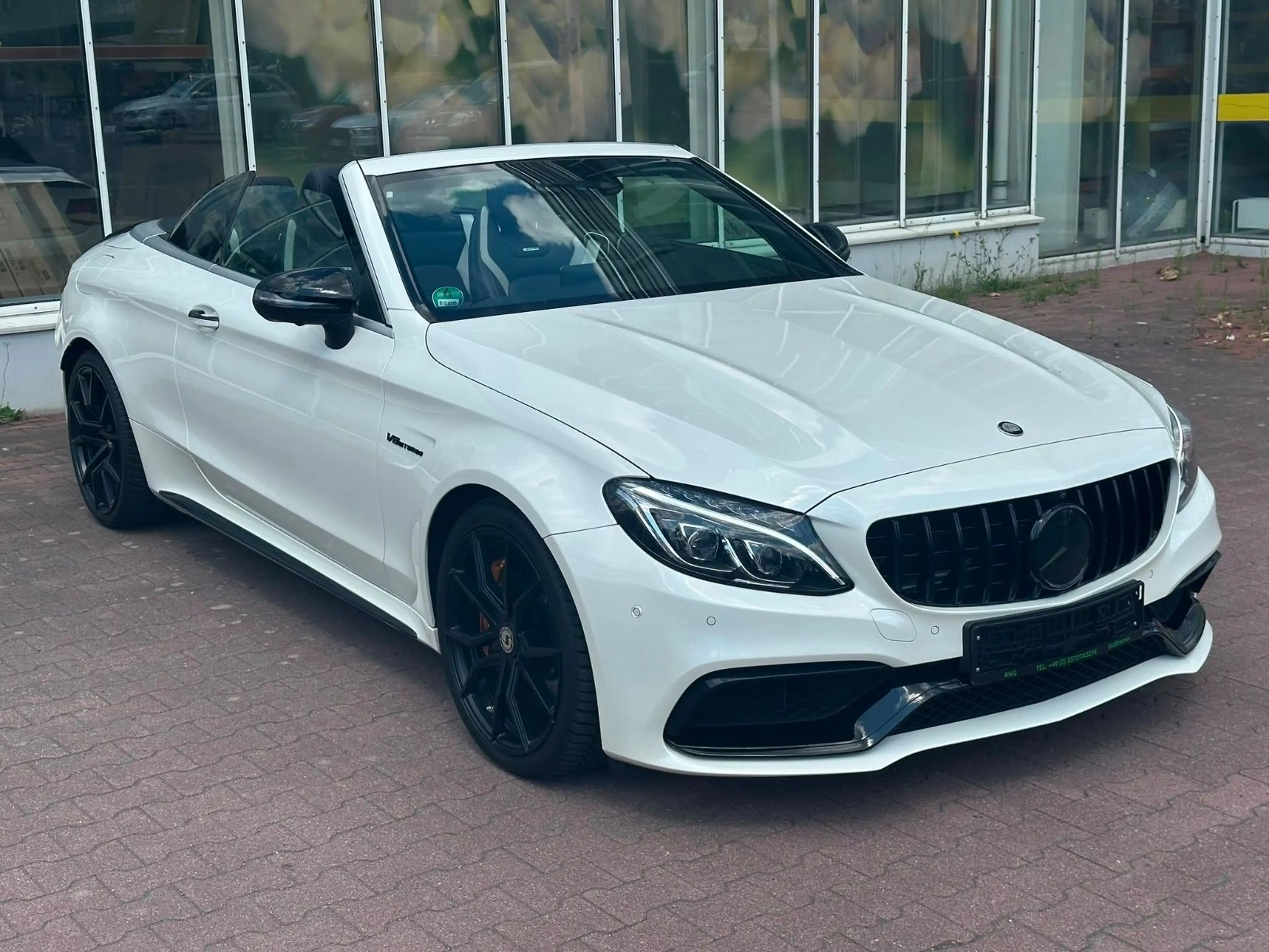 Mercedes-Benz C 63 AMG S  KERAMIK/NO-OPF/BURMESTER — photo 3