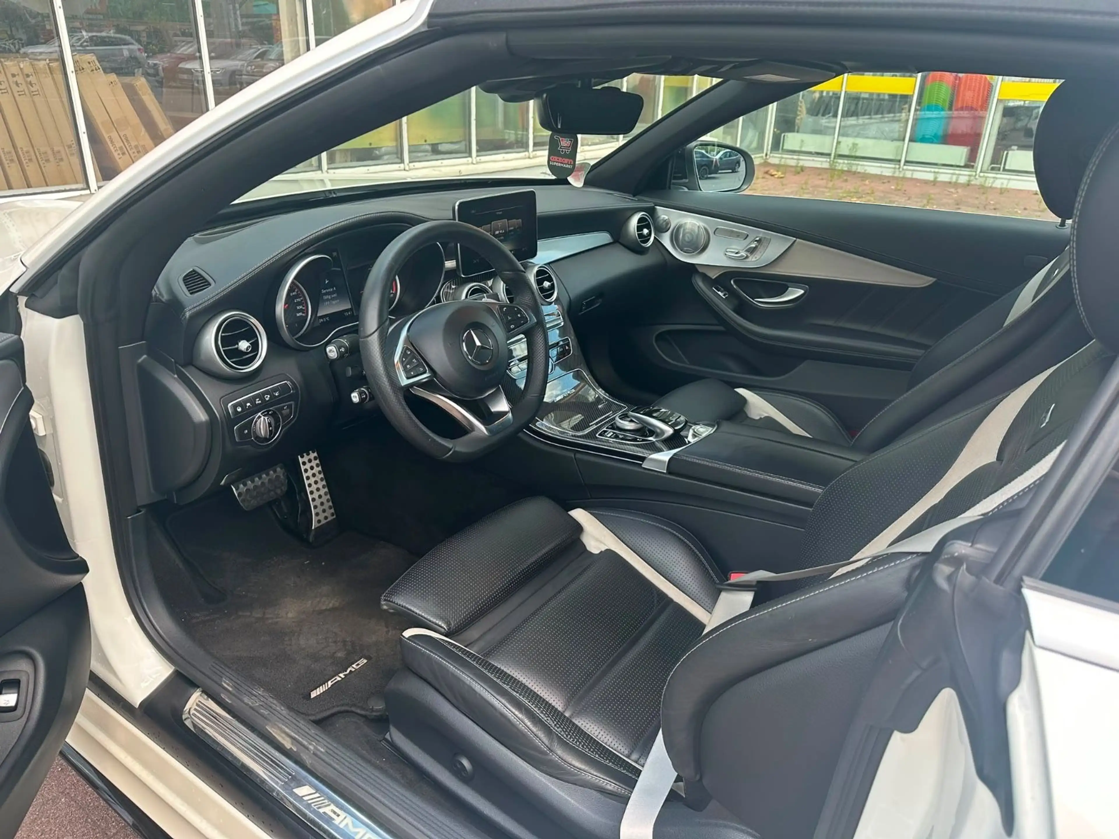 Mercedes-Benz C 63 AMG S  KERAMIK/NO-OPF/BURMESTER — photo 14