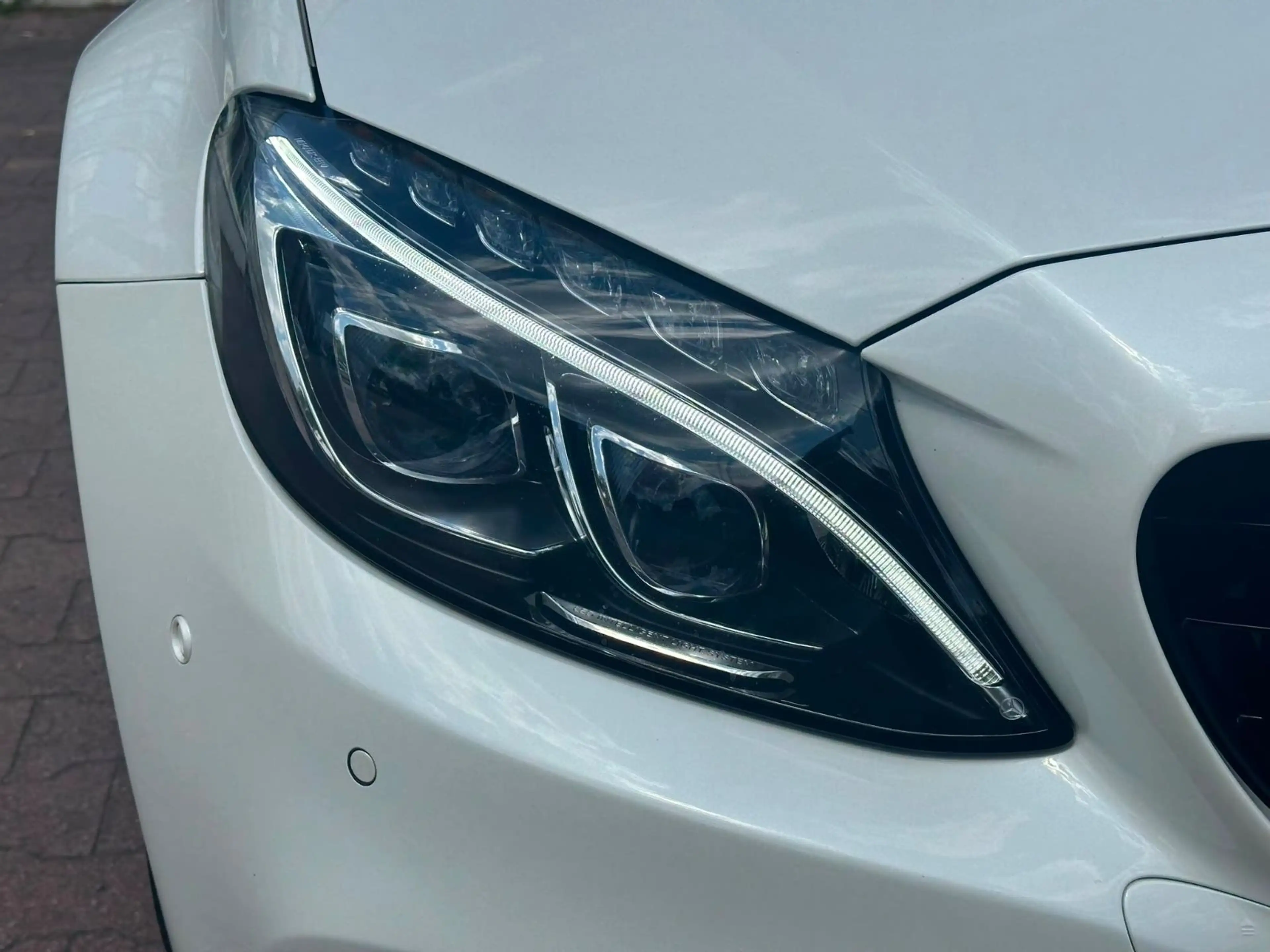 Mercedes-Benz C 63 AMG S  KERAMIK/NO-OPF/BURMESTER — photo 12