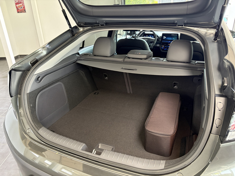 Hyundai IONIQ Prime Elektro FACEL. SITZBELÜFTUNG LED — photo 7