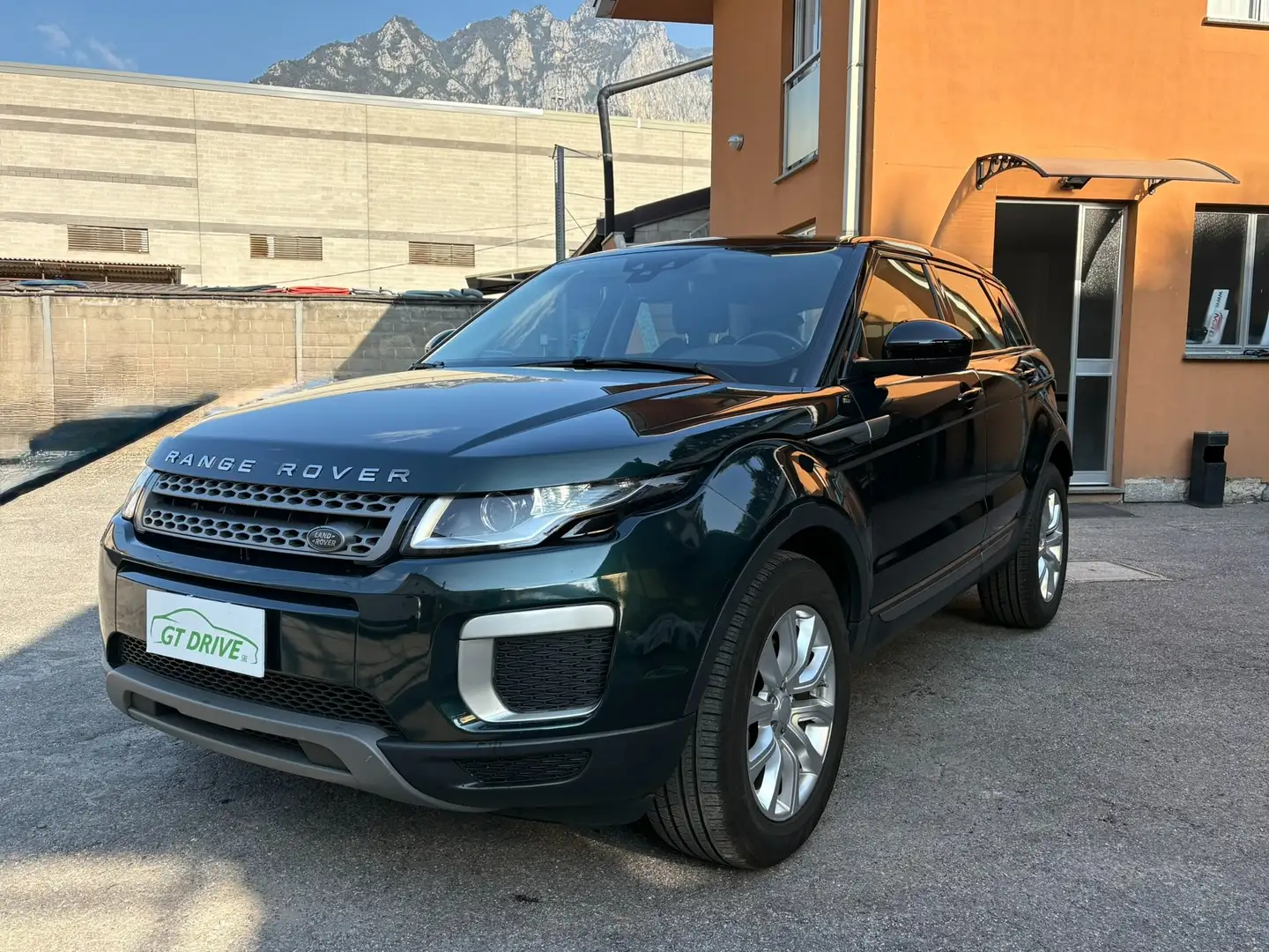 Land Rover Range Rover Evoque Range Rover Evoque I 2016 5p 2.0 td4 SE 150cv auto Verde - 1