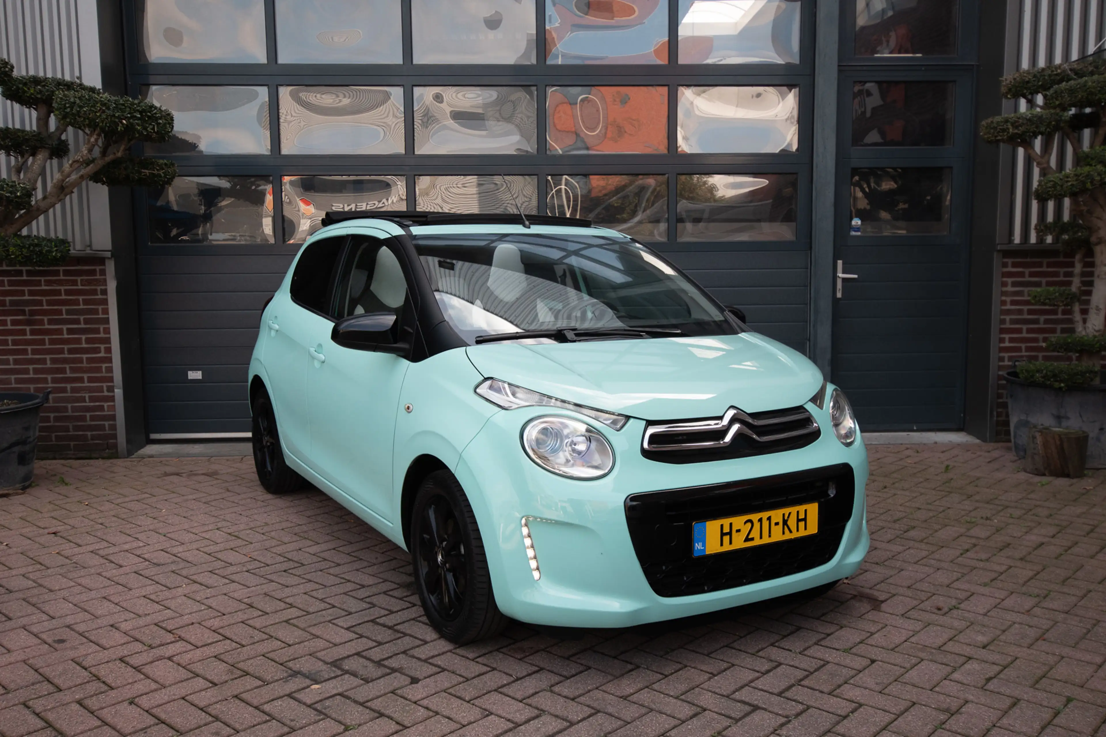 Citroen C1 1.0 VTi Airscape Shine|Camera — photo 7