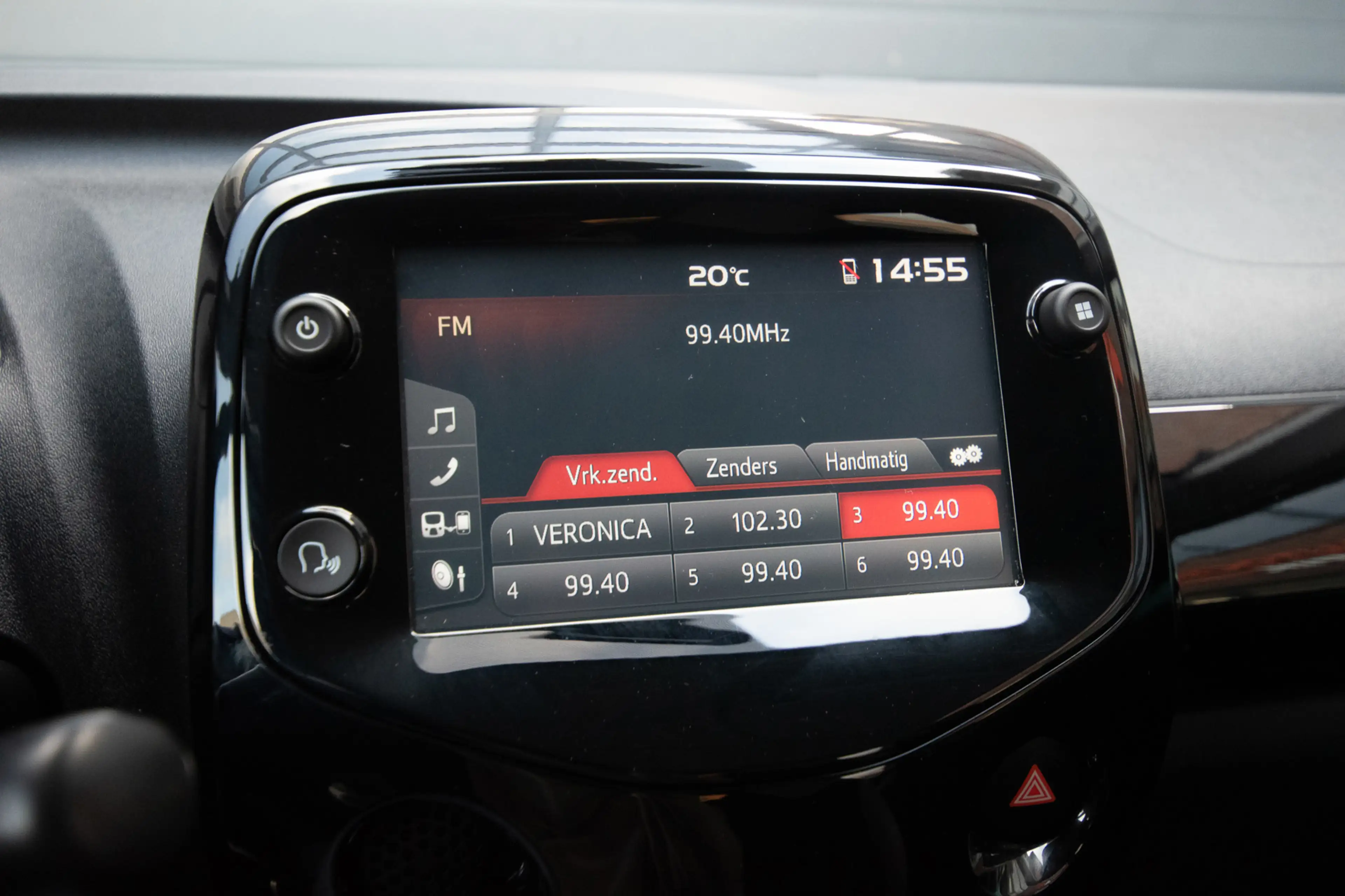 Citroen C1 1.0 VTi Airscape Shine|Camera — photo 21