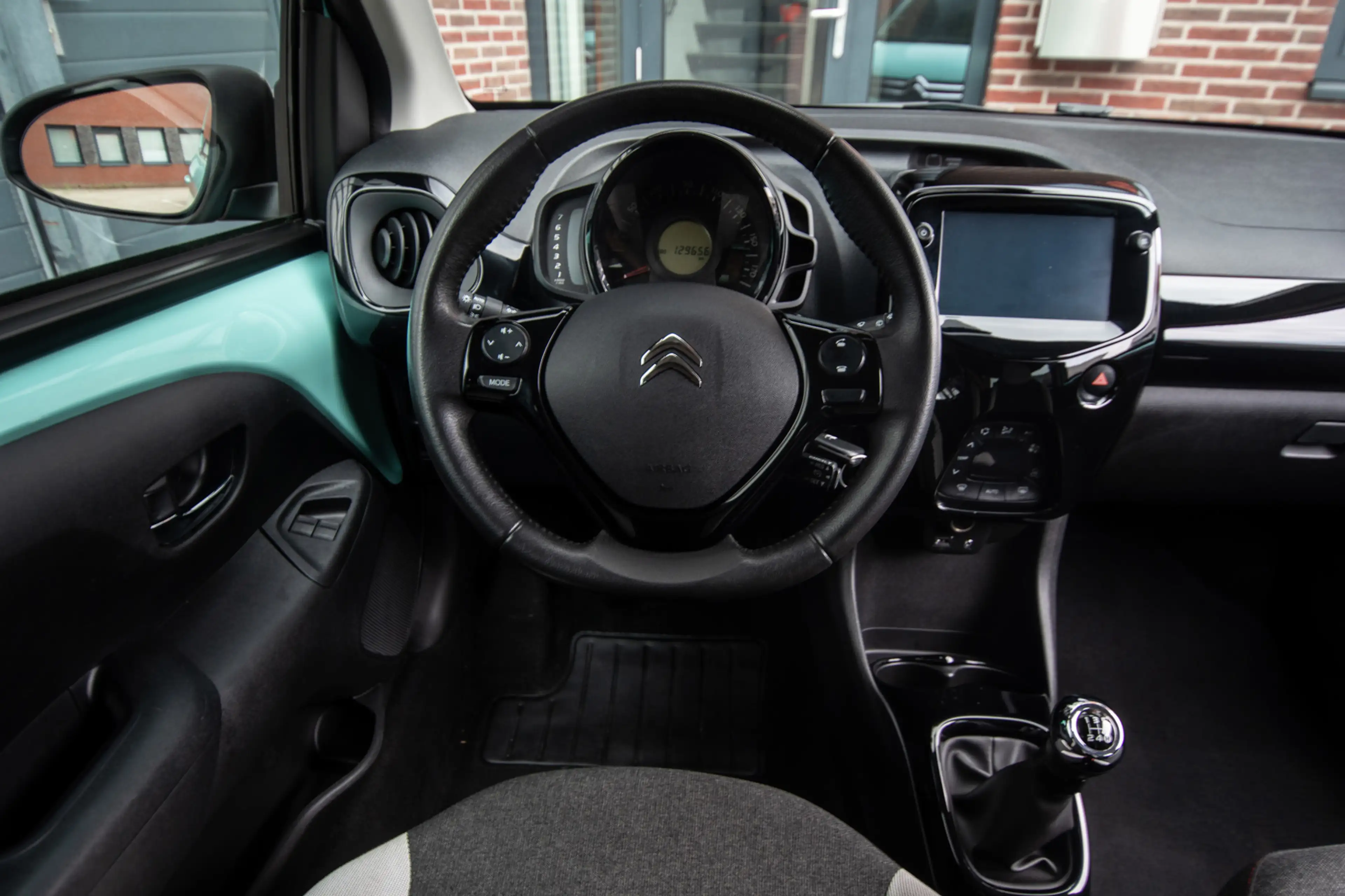 Citroen C1 1.0 VTi Airscape Shine|Camera — photo 4
