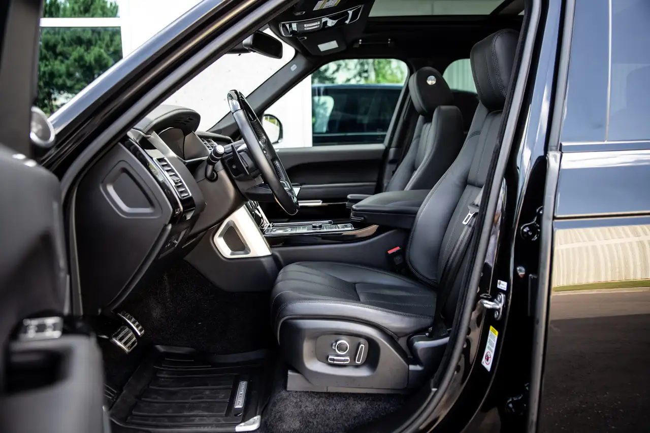 Land Rover Range Rover снимка Land Rover Range Rover