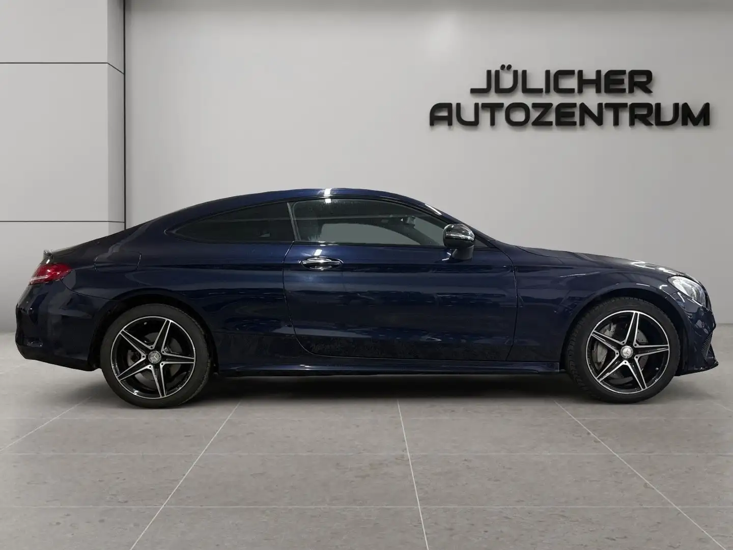 Mercedes-Benz C 300 Coupe Amg-Line, 1 Jahr Garantie incl. Blau - 2