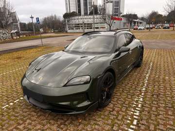 Taycan Cross Turismo 4S 5p