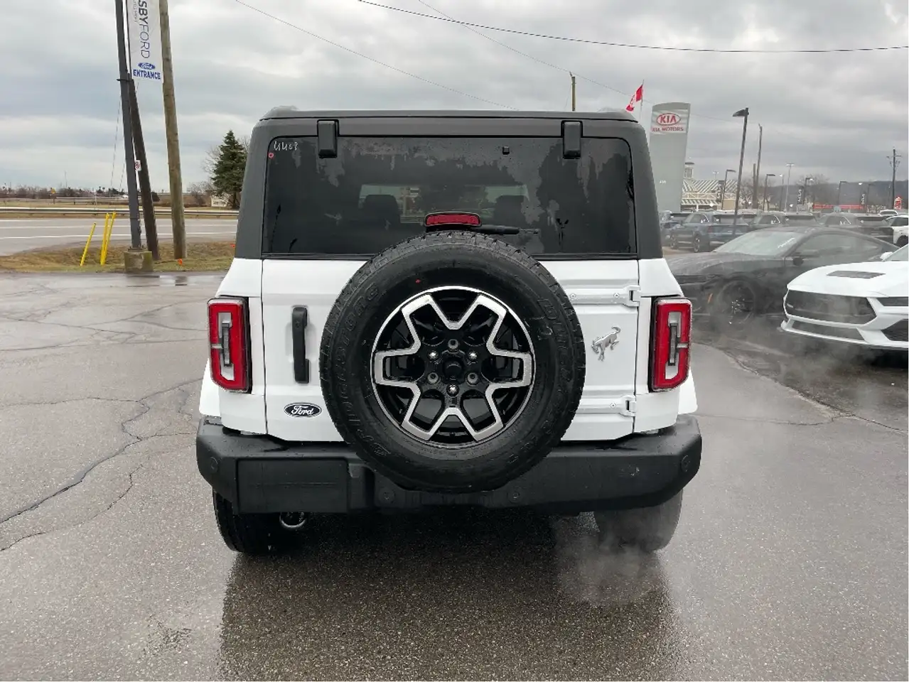 Ford Bronco снимка Ford Bronco
