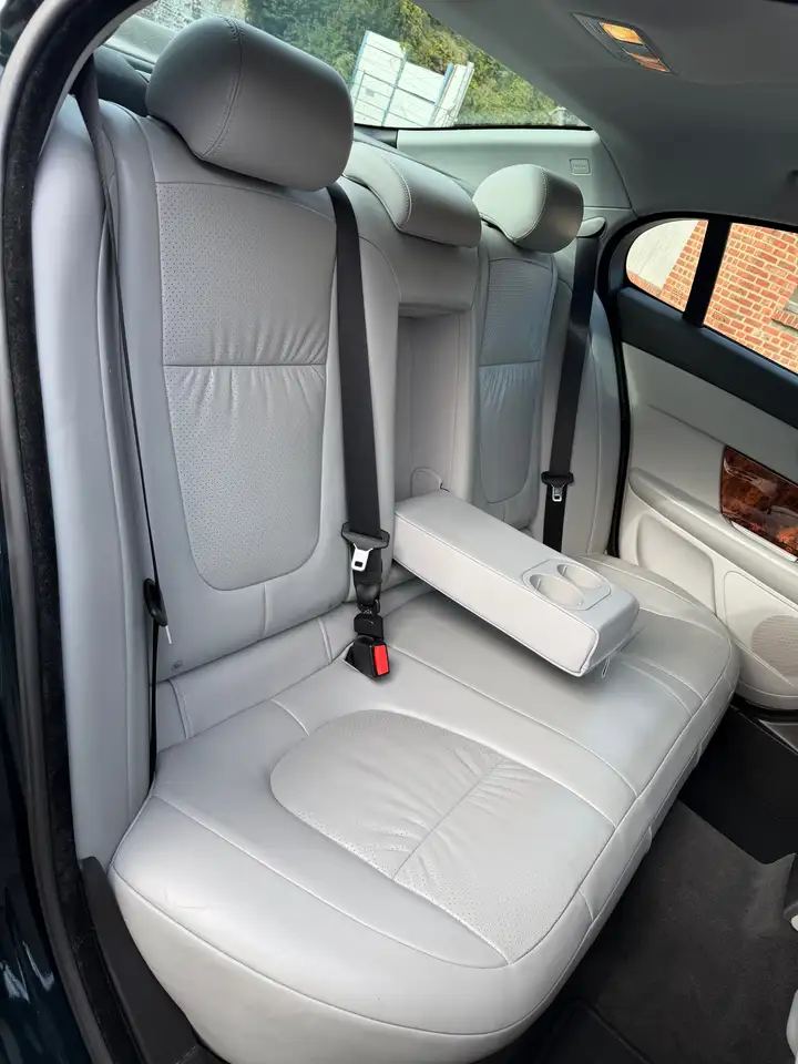 JAGUAR XF LUXE - 3.0 TURBO V6 211ch - CAMÉRA D'AIDE AU STATIONNEMENT