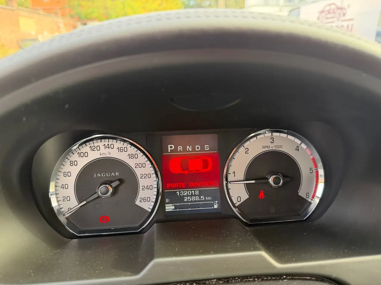 JAGUAR XF LUXE - 3.0 TURBO V6 211ch - CAMÉRA D'AIDE AU STATIONNEMENT