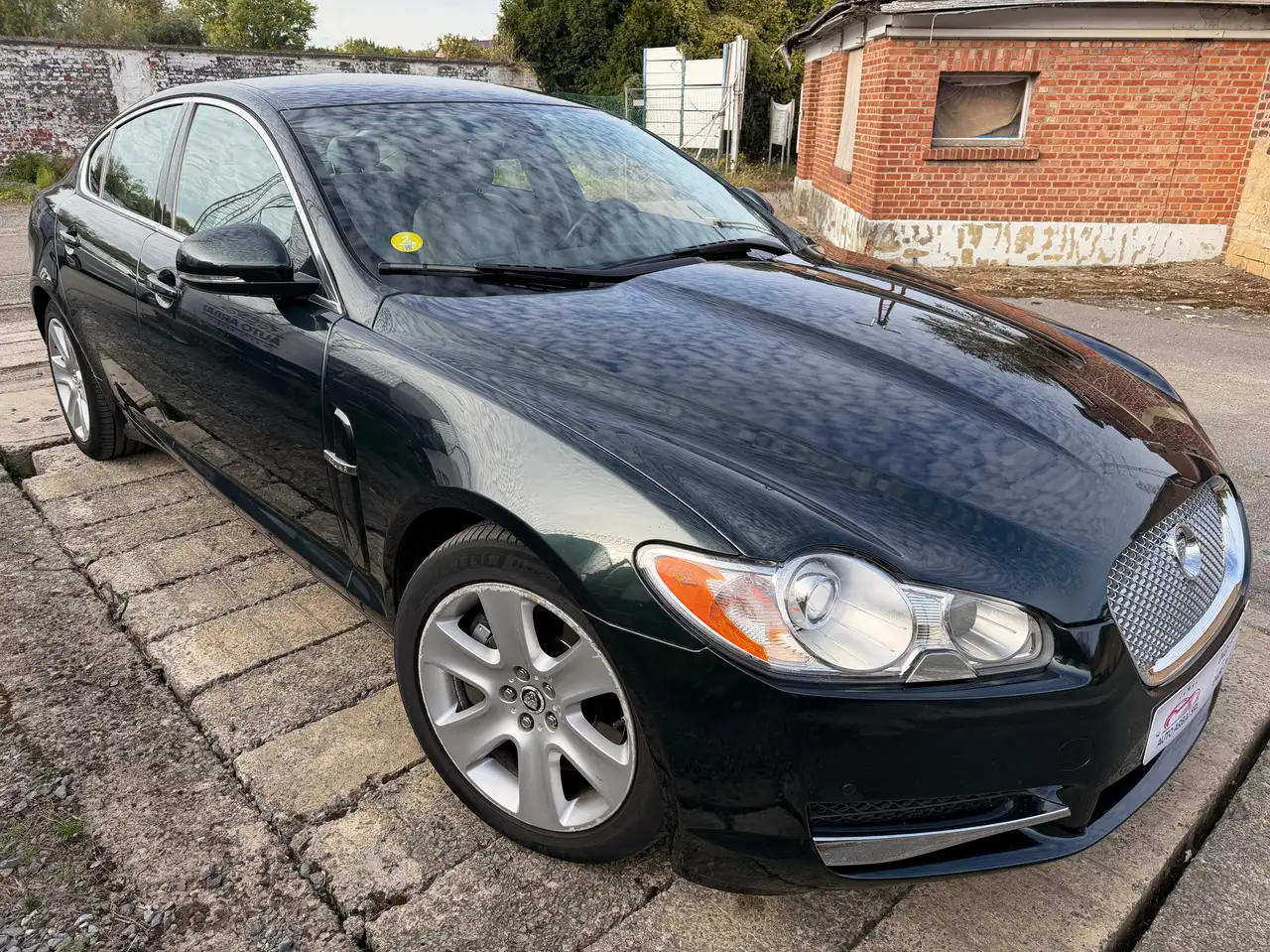 JAGUAR XF LUXE - 3.0 TURBO V6 211ch - CAMÉRA D'AIDE AU STATIONNEMENT