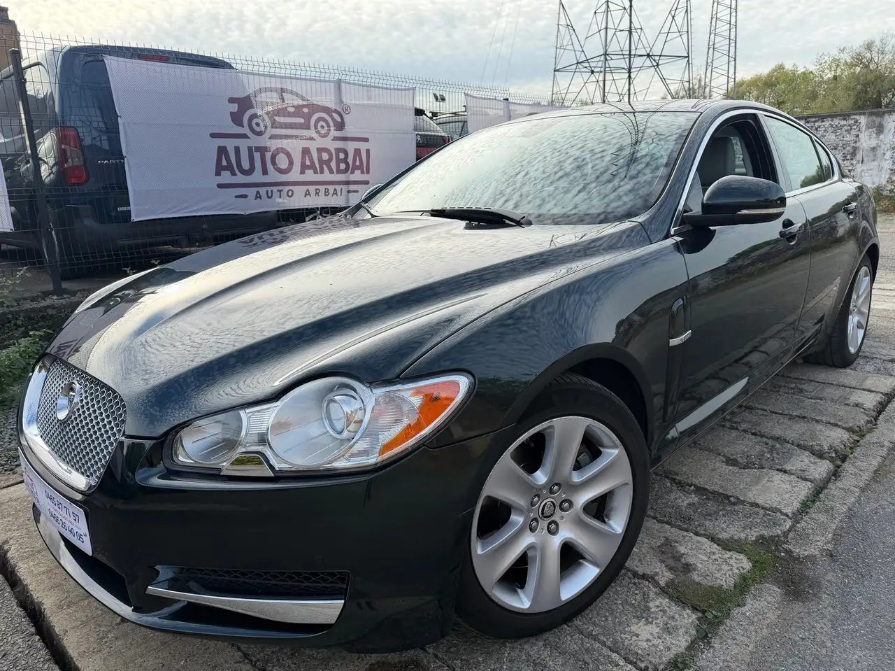 JAGUAR XF LUXE - 3.0 TURBO V6 211ch - CAMÉRA D'AIDE AU STATIONNEMENT