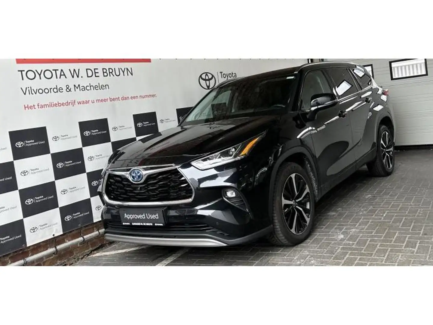 Toyota Highlander Premium Plus Zwart - 1
