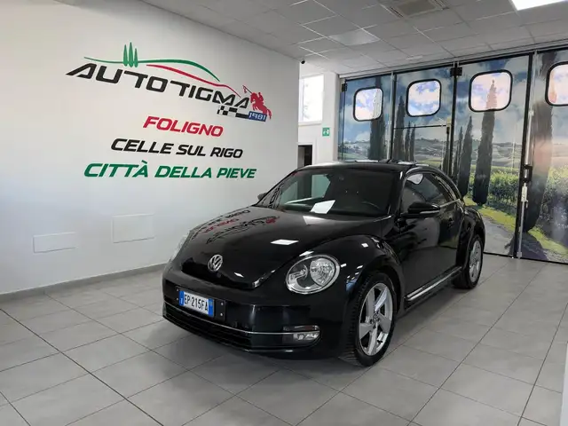 Volkswagen Maggiolino 2011 1.6 tdi Design 105cv