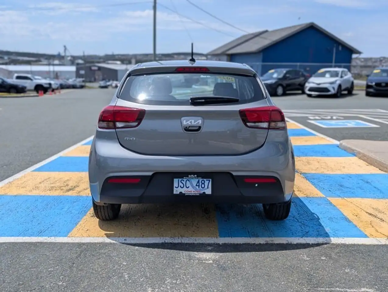Kia Rio снимка Kia Rio
