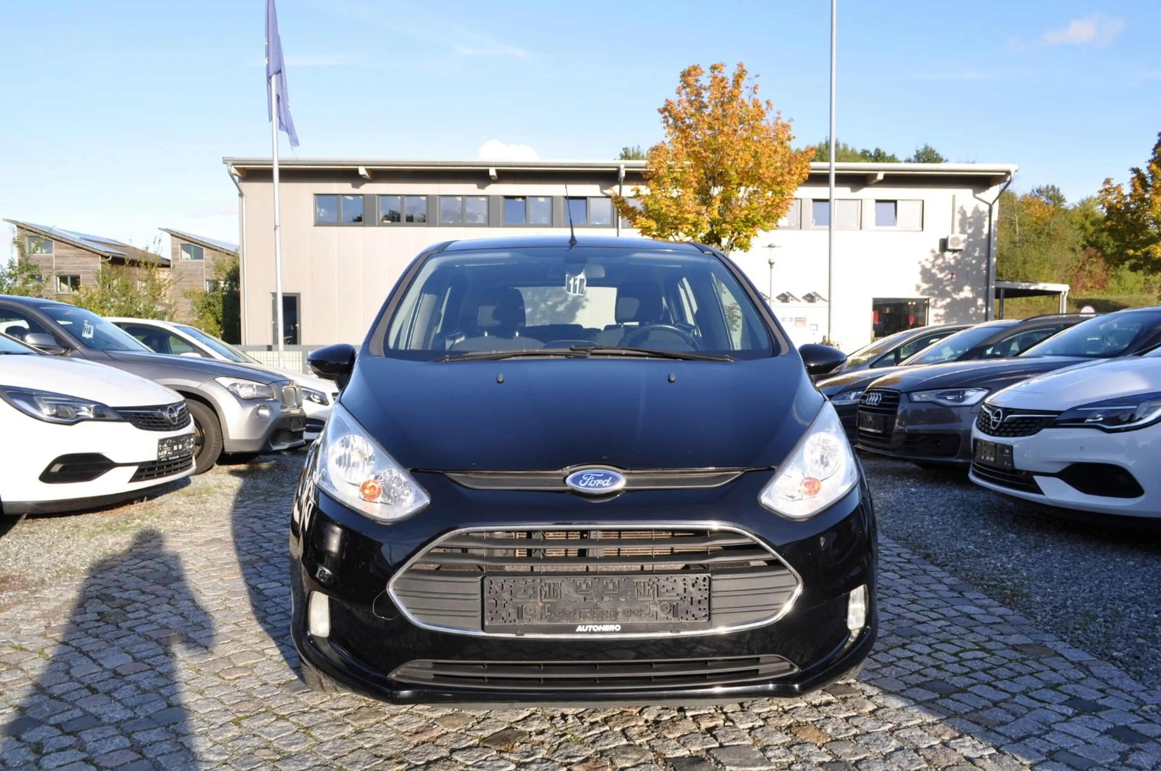 Ford B-Max B-MAX Sync Edition / S-HEIZUNG/AHK — photo 2