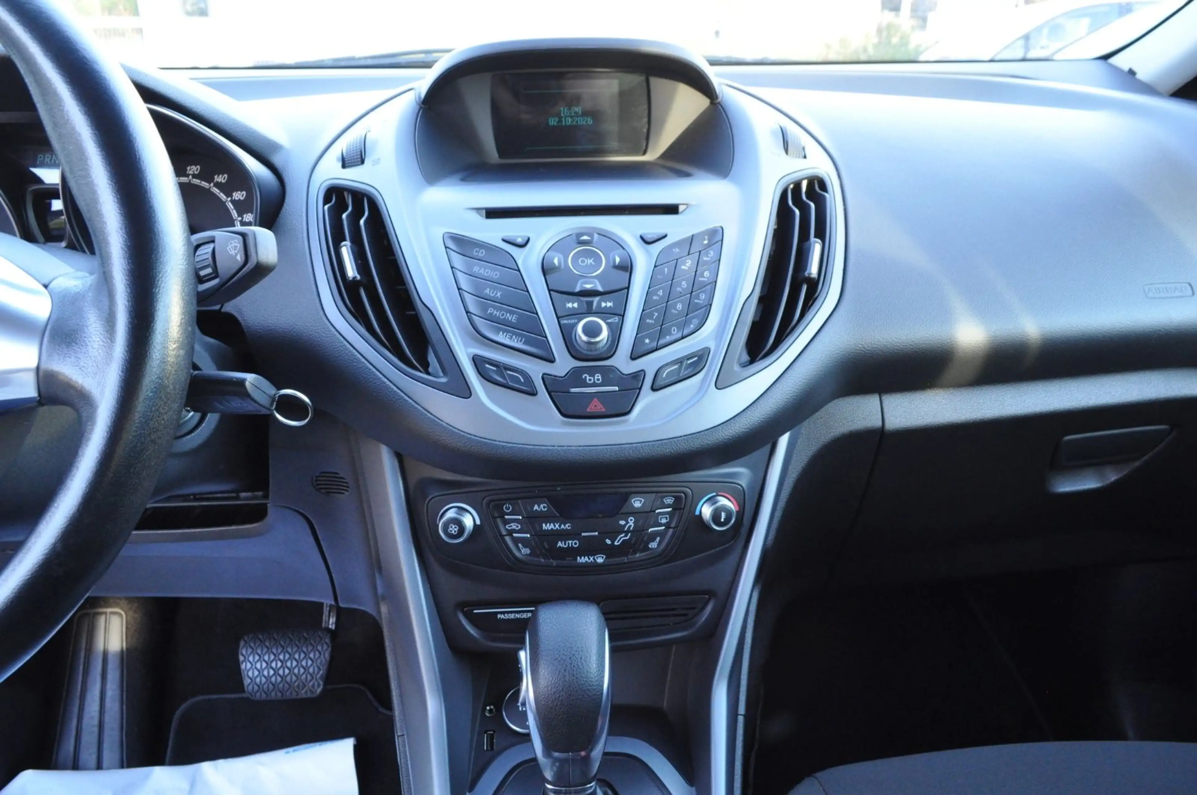 Ford B-Max B-MAX Sync Edition / S-HEIZUNG/AHK — photo 11