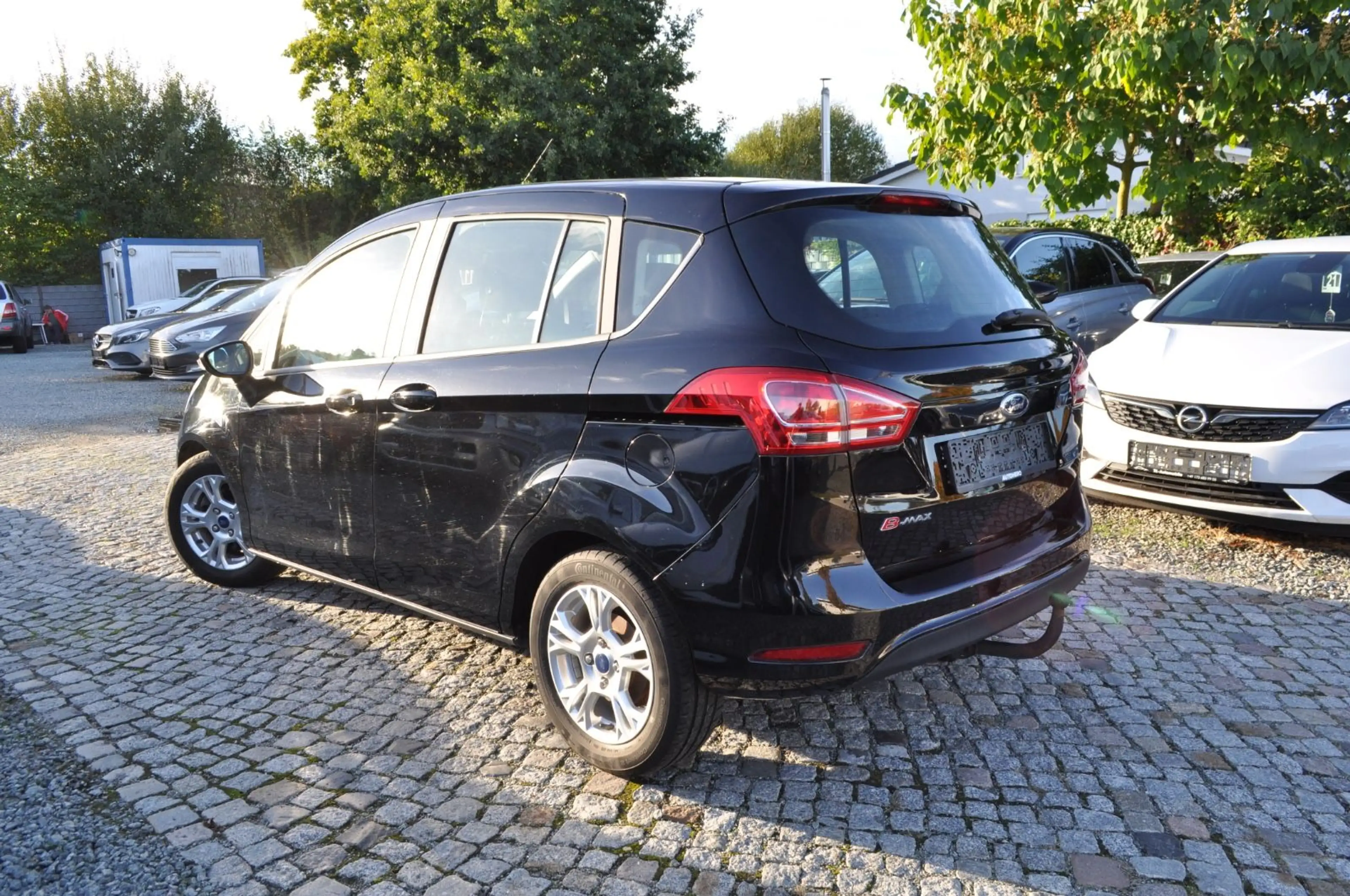 Ford B-Max B-MAX Sync Edition / S-HEIZUNG/AHK — photo 4