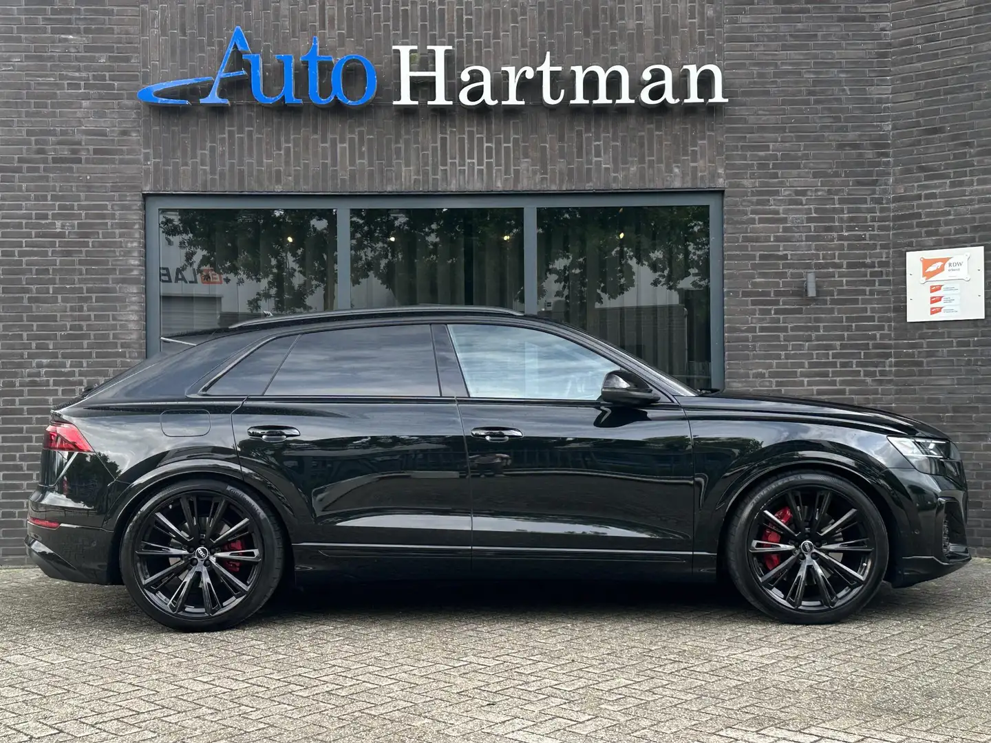 Audi Q8 60 TFSI e quattro S Competition PANO|B&O|HUD|SOFTC Zwart - 2