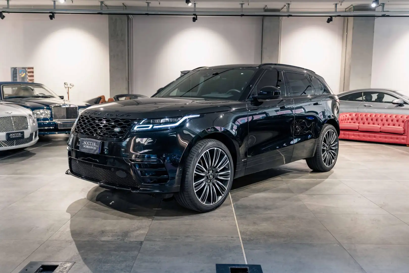 Land Rover Range Rover Velar 3.0D V6 300 CV R-Dynamic HSE*22"*PNEOMATICHE*RADAR Nero - 1