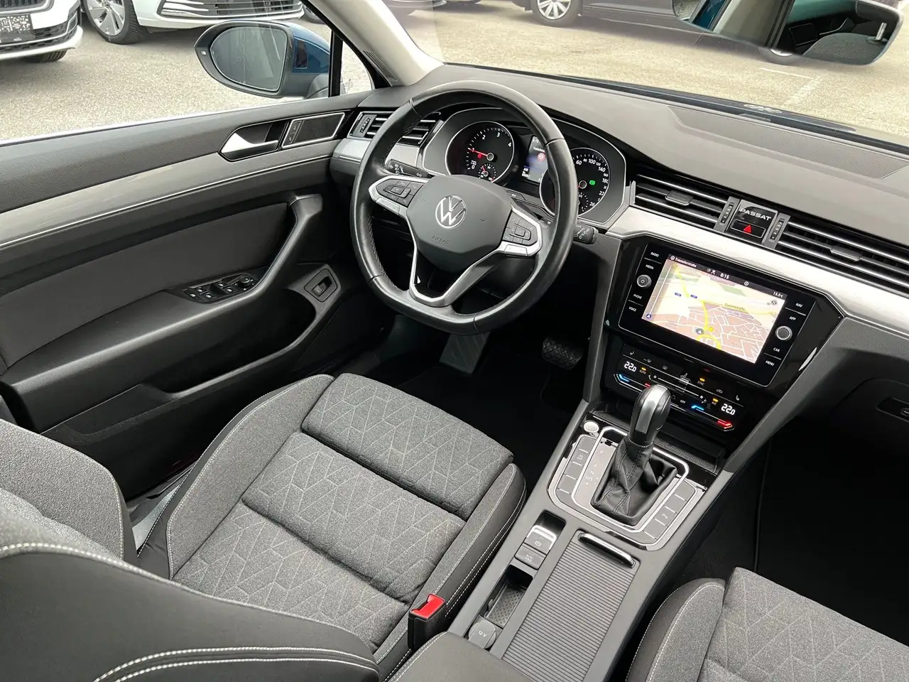 Volkswagen Passat 2.0 TDI Business DSG NP:, миниатюра 12