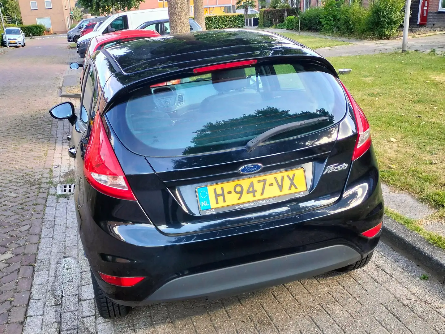 Ford Fiesta Fiesta 1.25 Ghia Zwart - 1