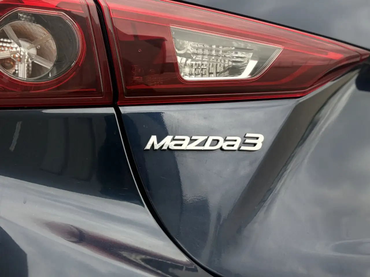 Mazda 3 photo Mazda 3