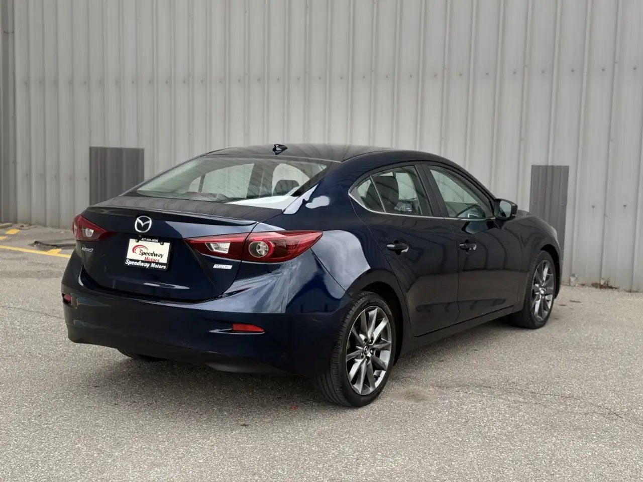 Mazda 3 photo Mazda 3