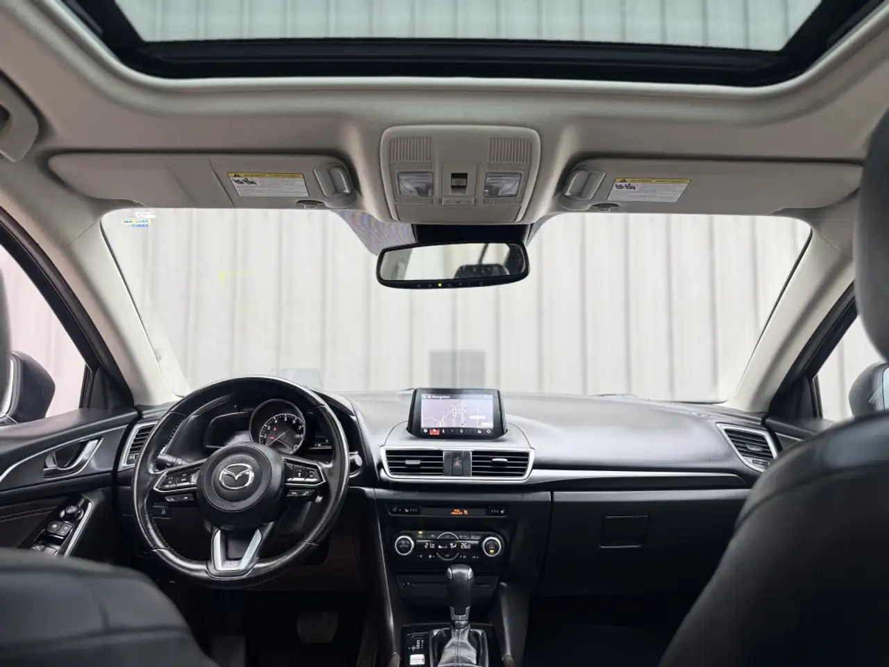 Mazda 3 photo Mazda 3