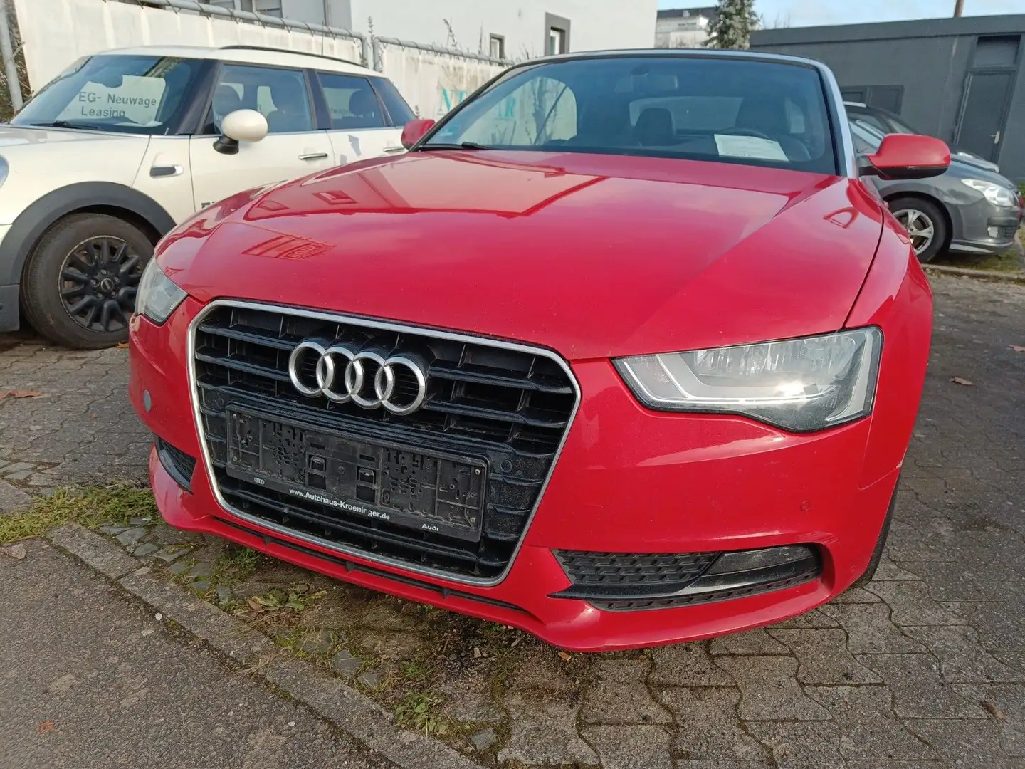 Audi A5 Cabriolet 1.8 TFSI S-Line Rot - 1