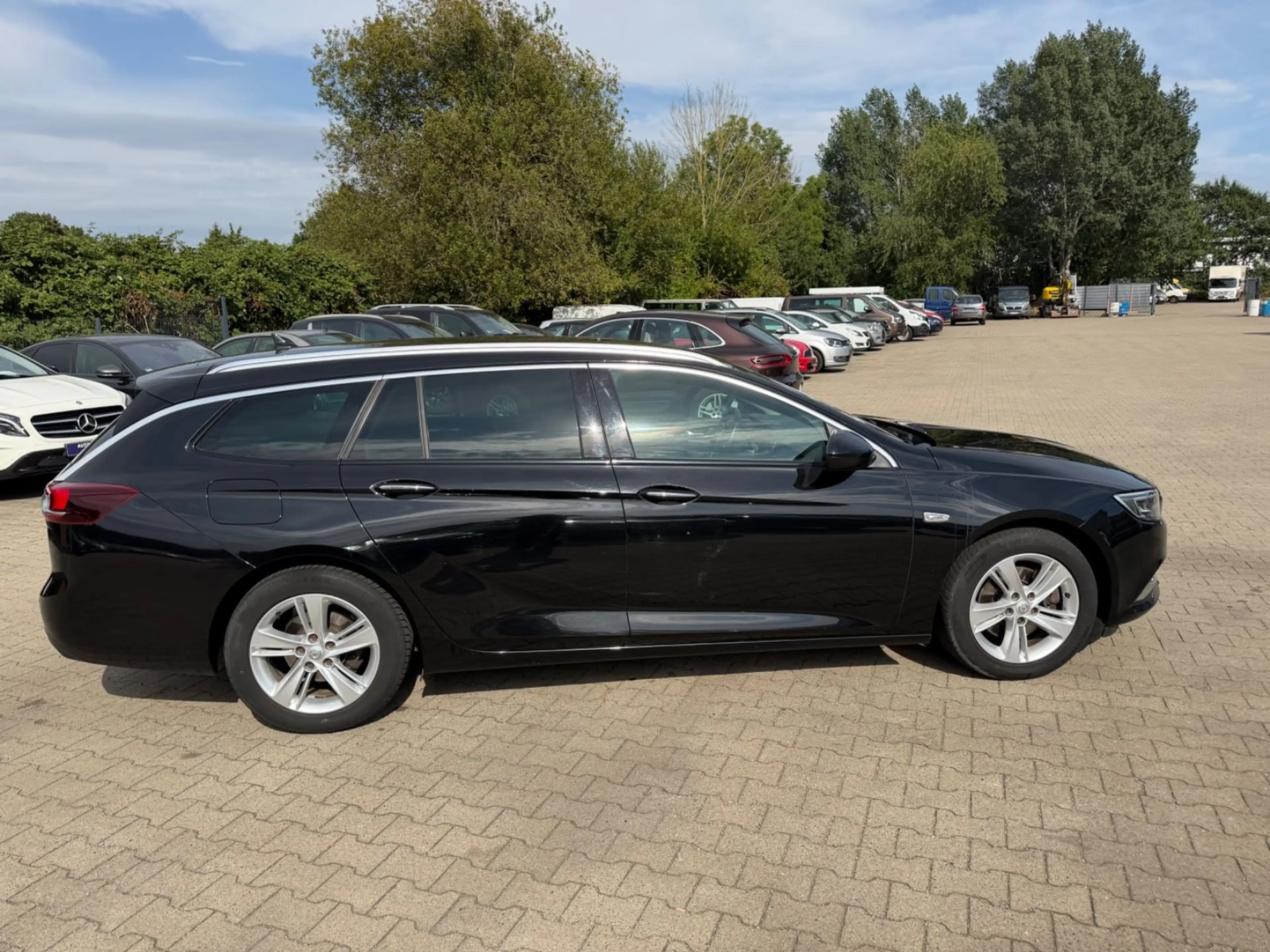 Opel Insignia B Sports Tourer/2,0/EURO6/NAVI/LED — photo 4
