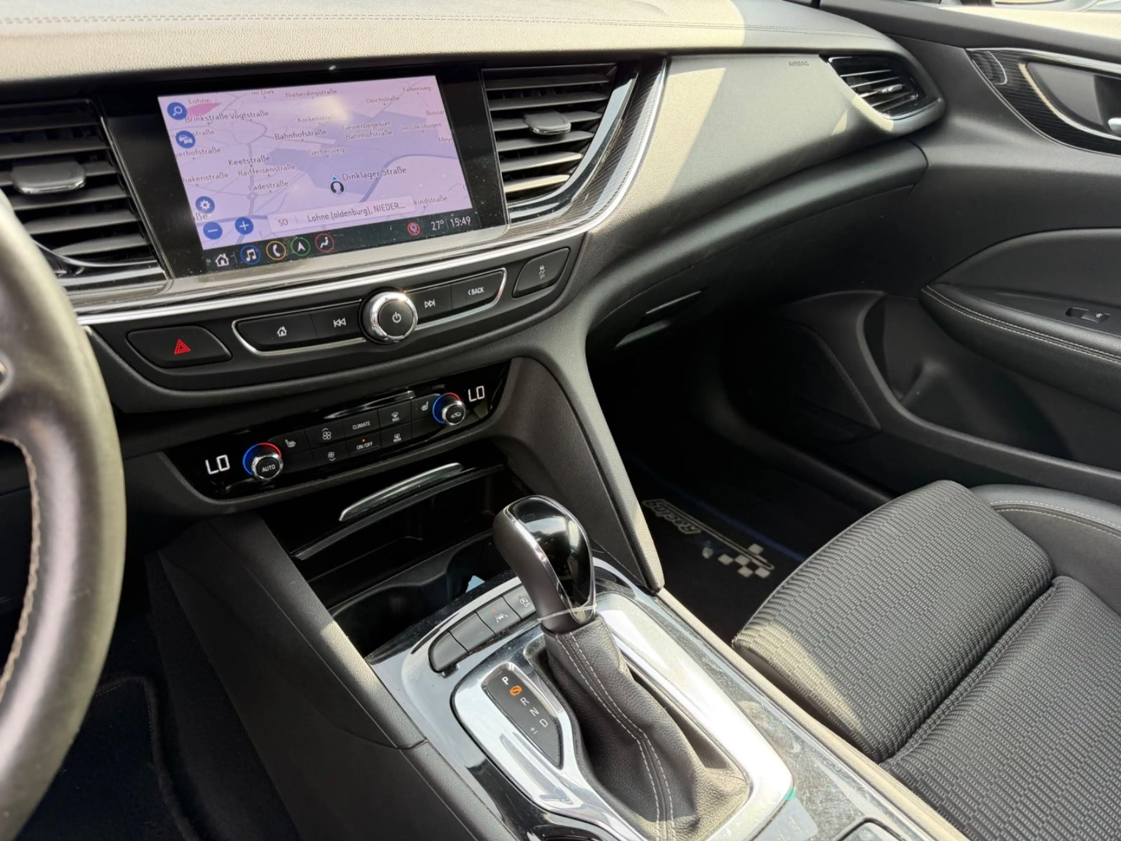 Opel Insignia B Sports Tourer/2,0/EURO6/NAVI/LED — photo 11