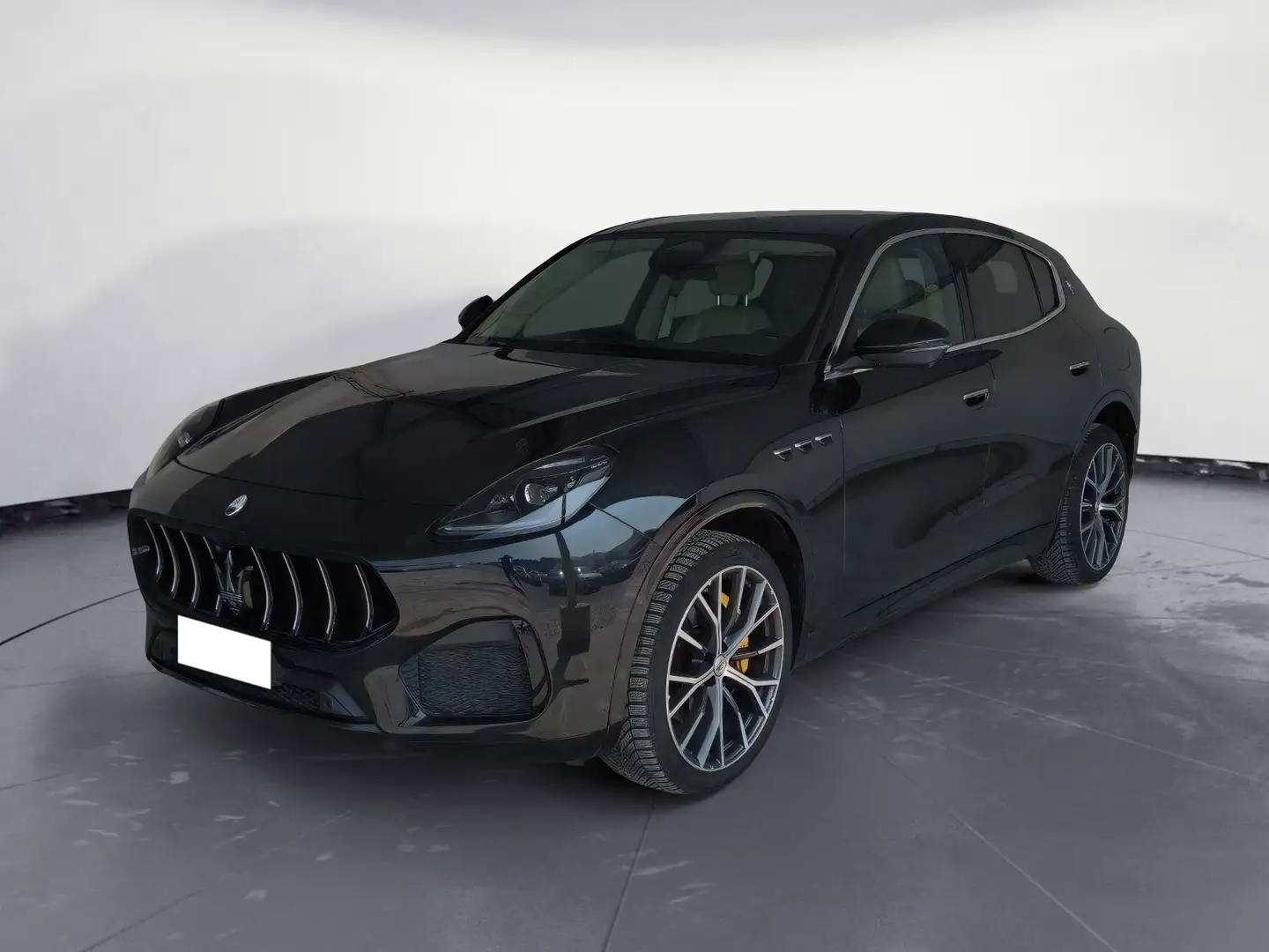 Maserati Grecale MHEV 300 CV AWD GT Černá - 2