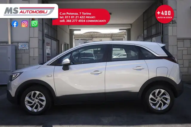Opel Crossland X view 4