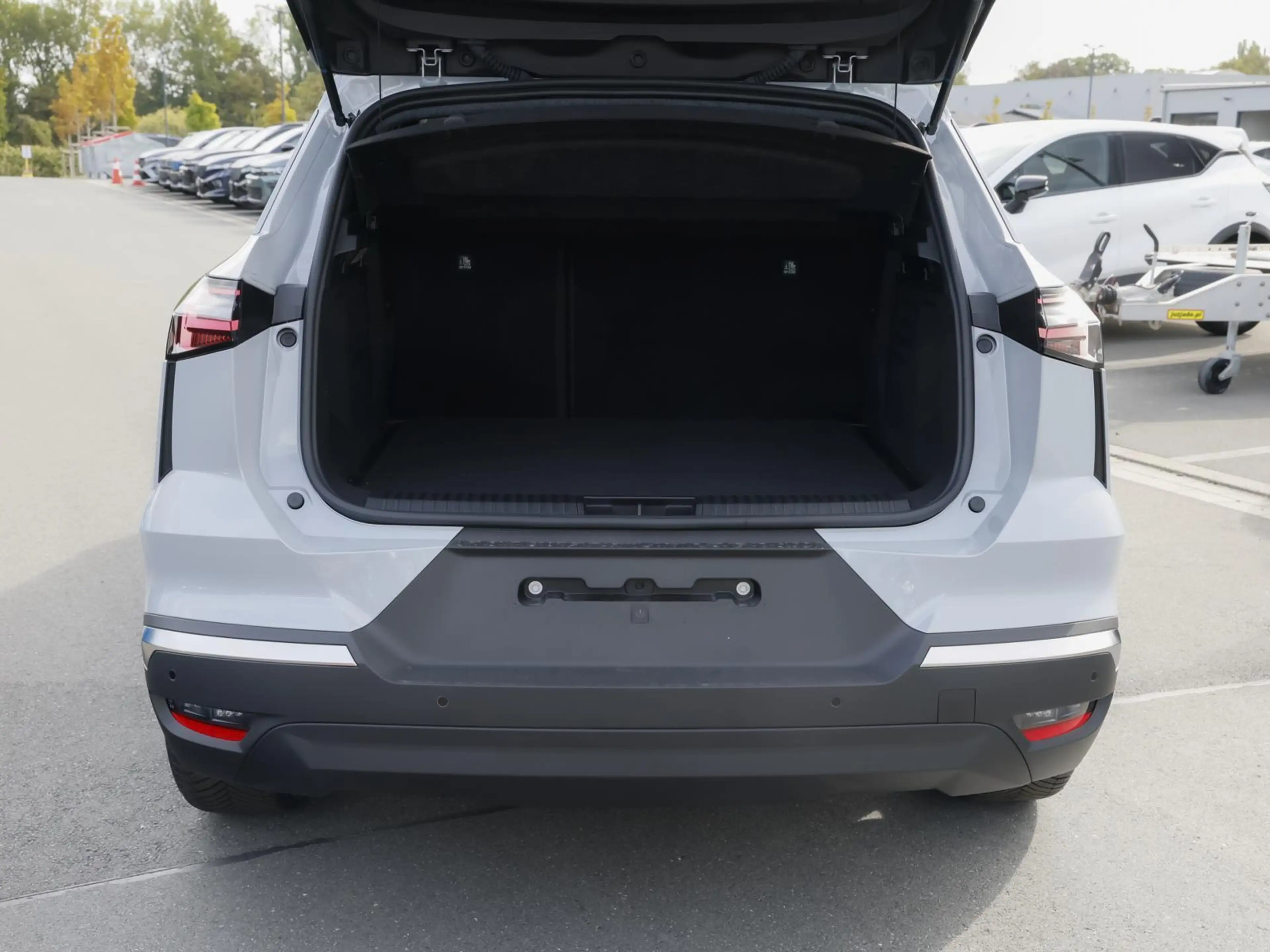 Renault Symbioz Techno Mild Hybrid 140 EDC NAVI SHZ PDC — photo 8
