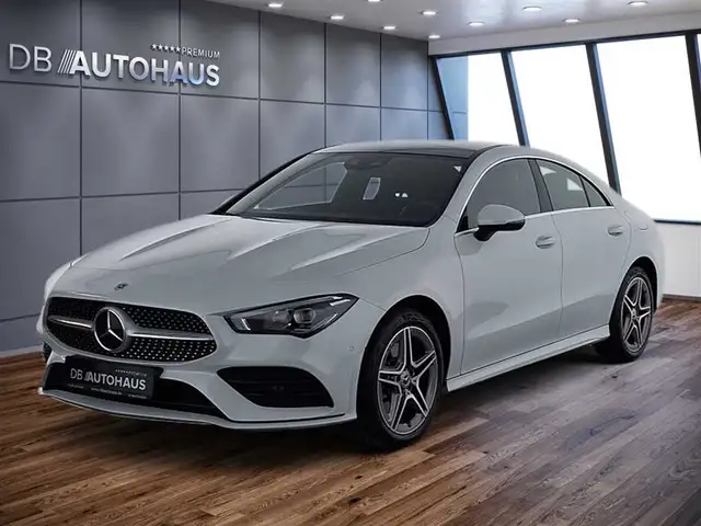 Mercedes-Benz CLA 250 e AMG-Line DCT