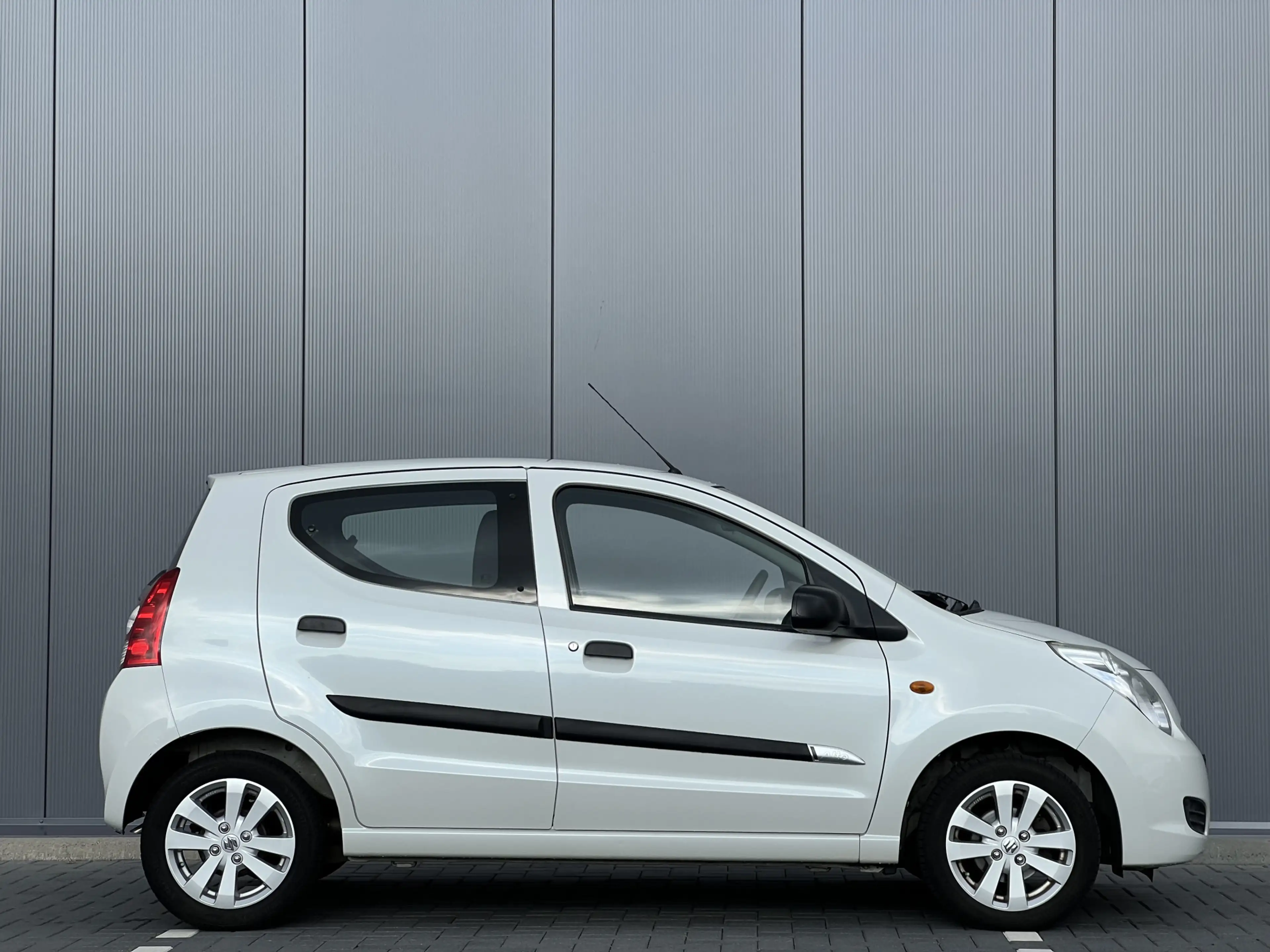 Suzuki Alto 1.0 Celebration EASSS | Nieuw binnen | Airco | Dea — photo 8