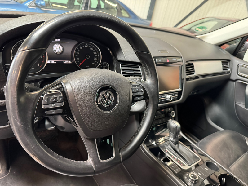 Volkswagen Touareg 3.0 TDI Highline / in nieuwstaat!! — photo 12