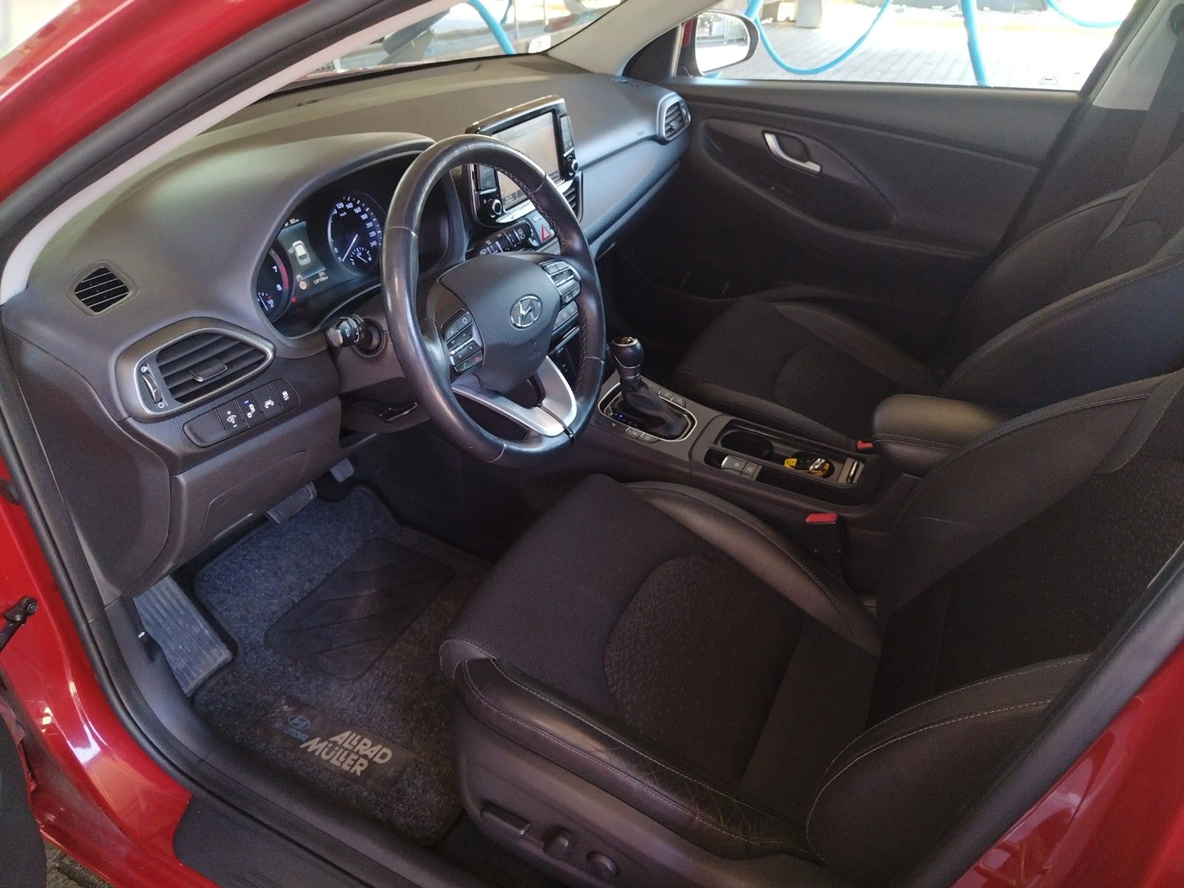 Hyundai i30 cw Premium+PANO+CAM+ACC+CAR PLAY+NAVI+S.DACH — photo 13