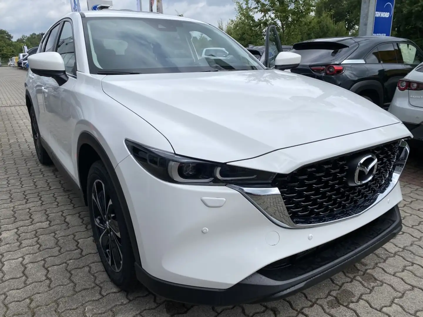 Mazda CX-5 SKYACTIV-D 184 SCR AWD Aut. Advantage Weiß - 1