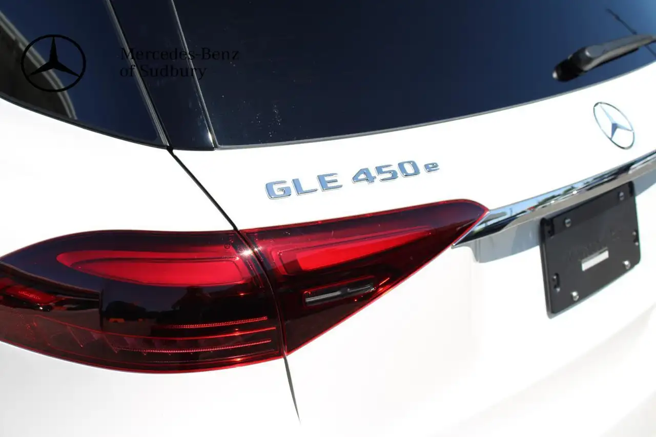Mercedes-Benz GLE снимка Mercedes-Benz GLE