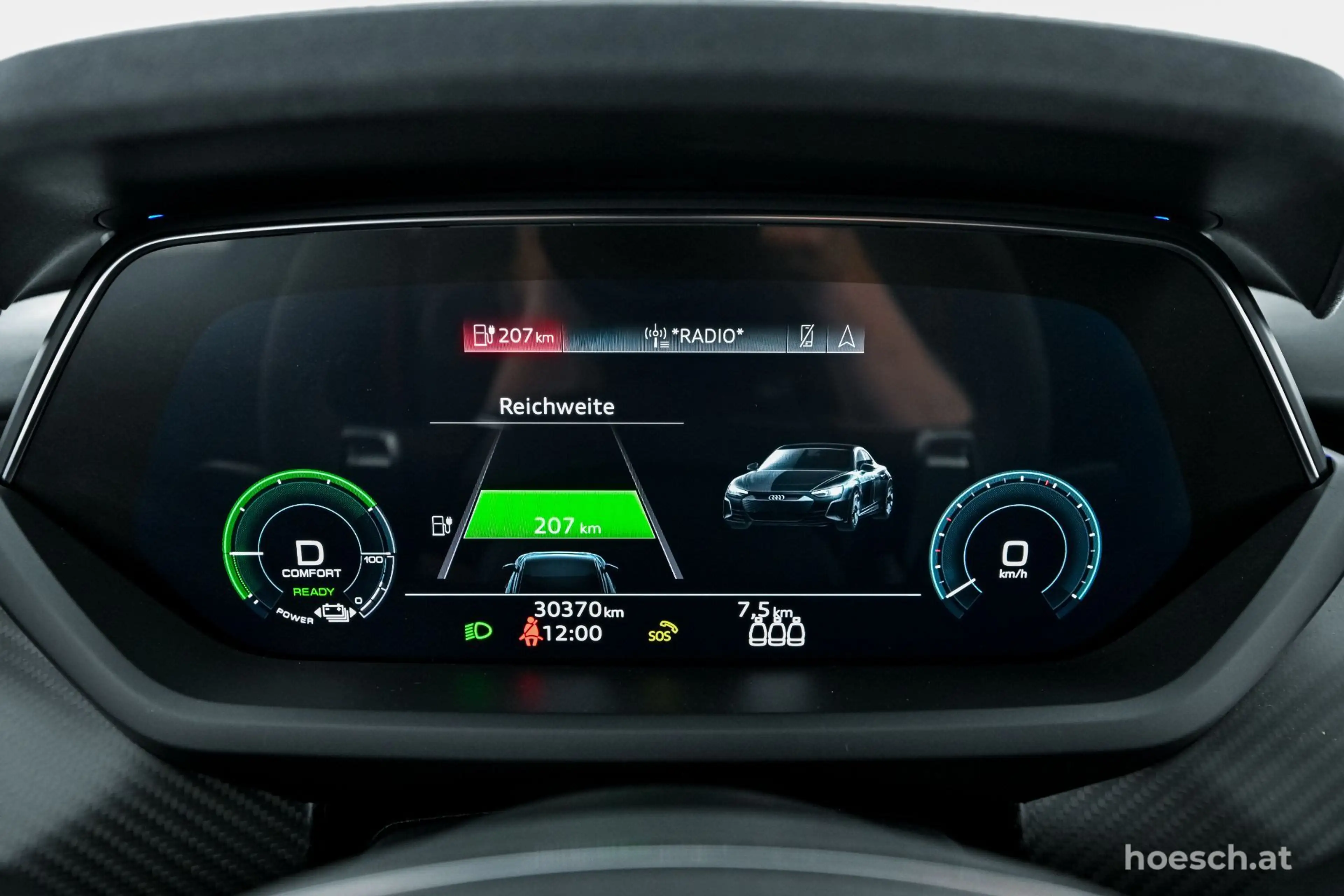 Audi e-tron GT RS quattro CARBON TRAUMEXTRAS 59% — photo 10