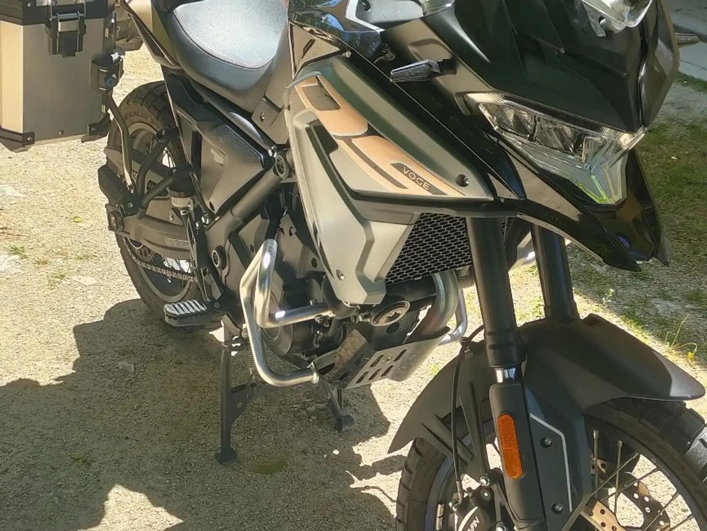 Voge 650DSX Nero - 1