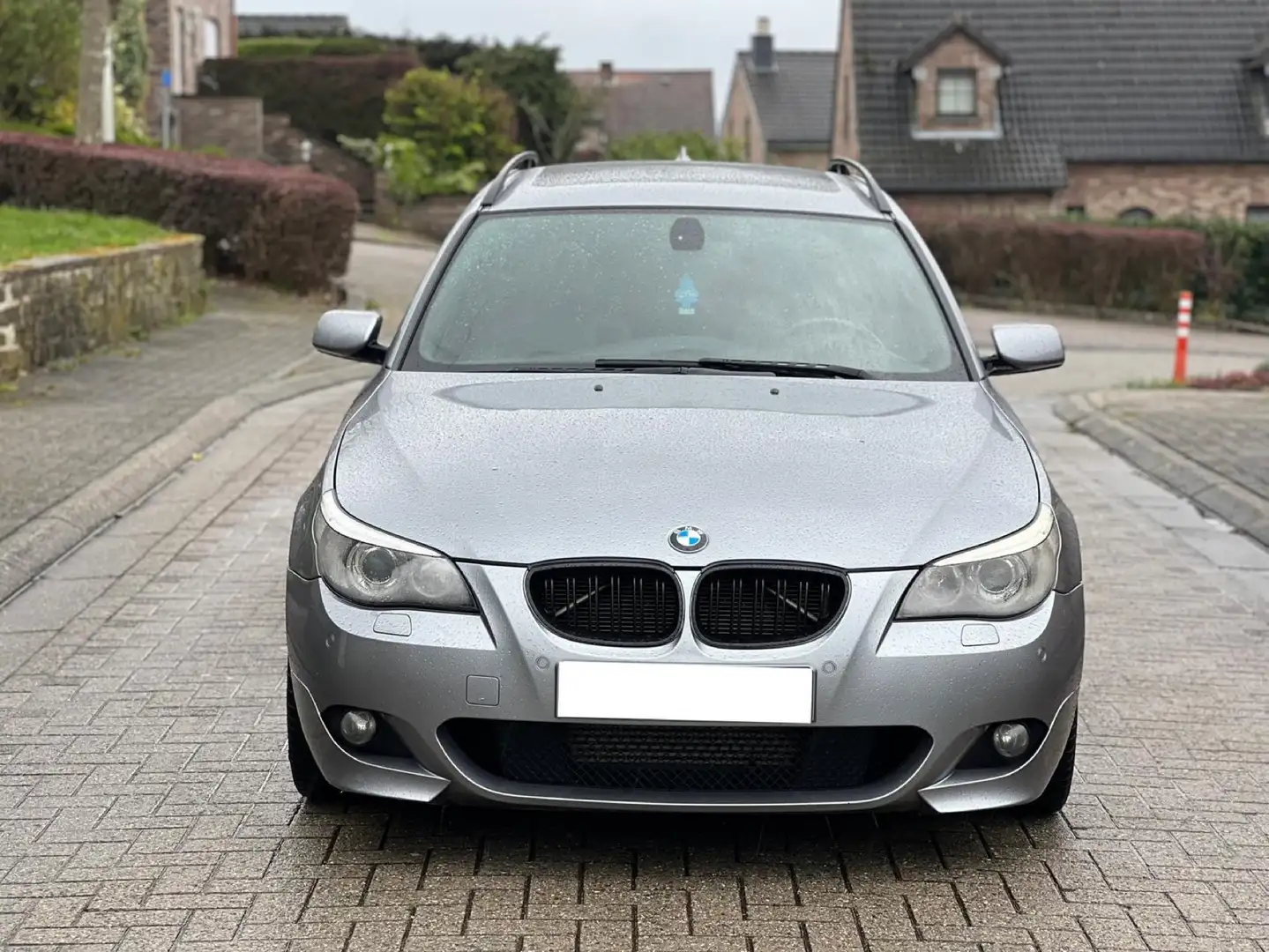 BMW 525 d Pack M Gris - 2