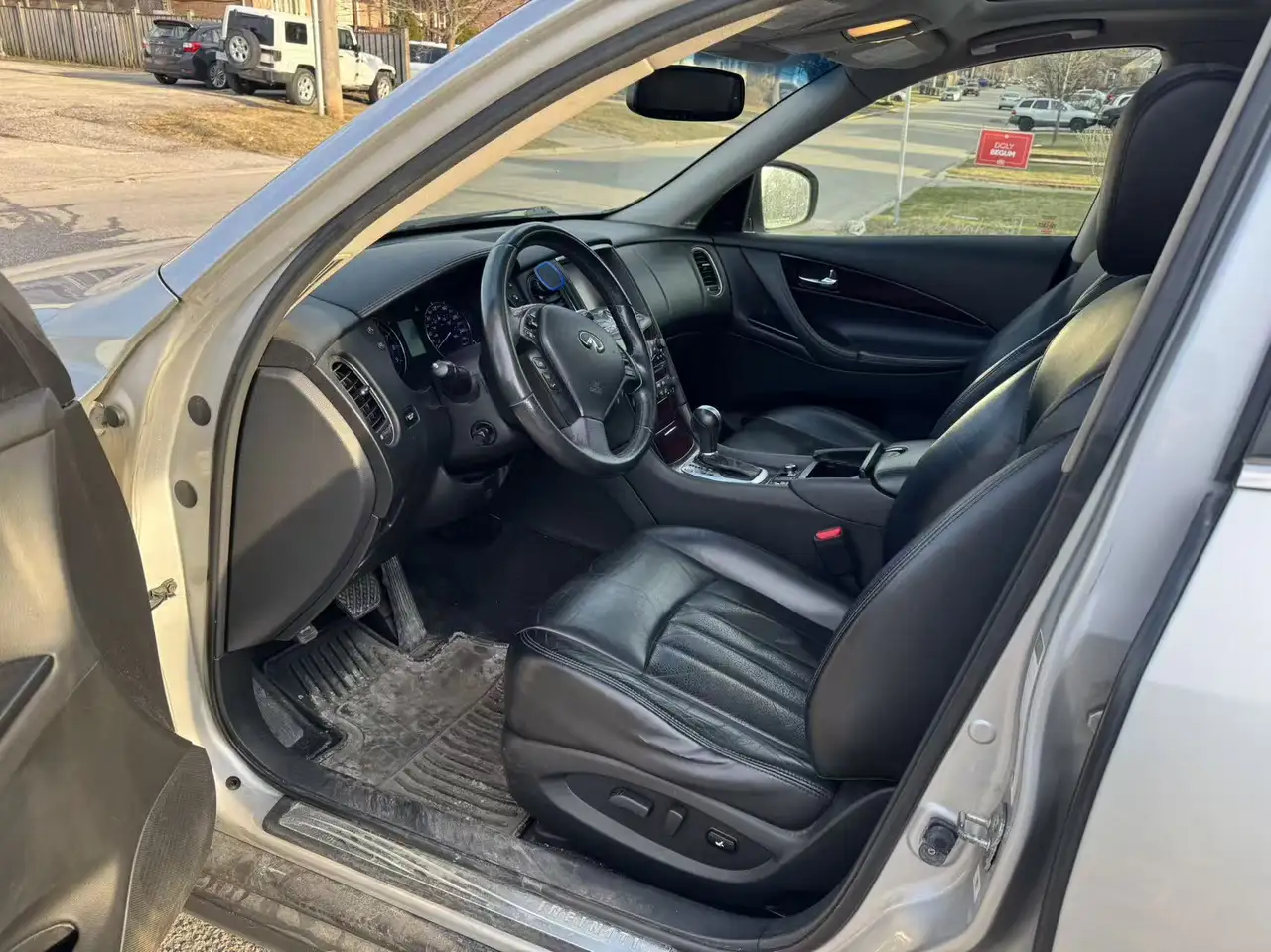 Infiniti EX снимка Infiniti EX