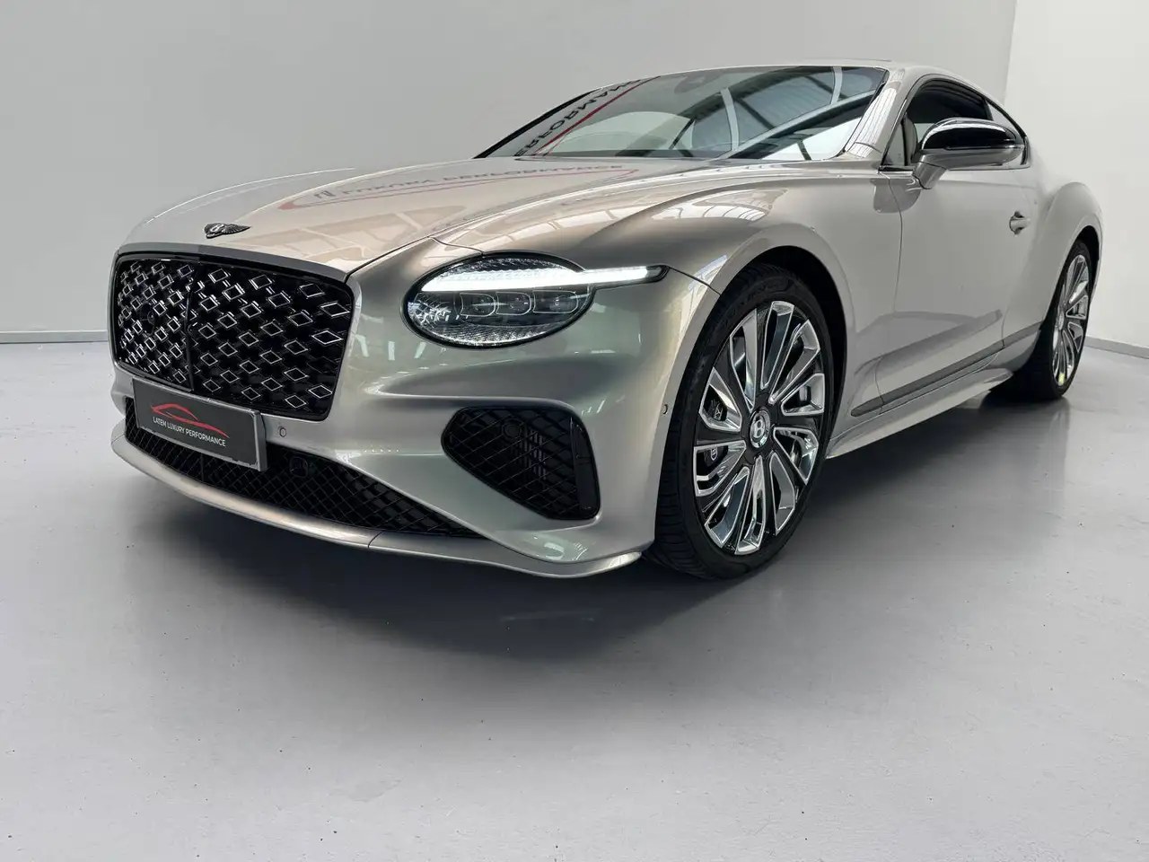 Bentley Continental GT 2025
