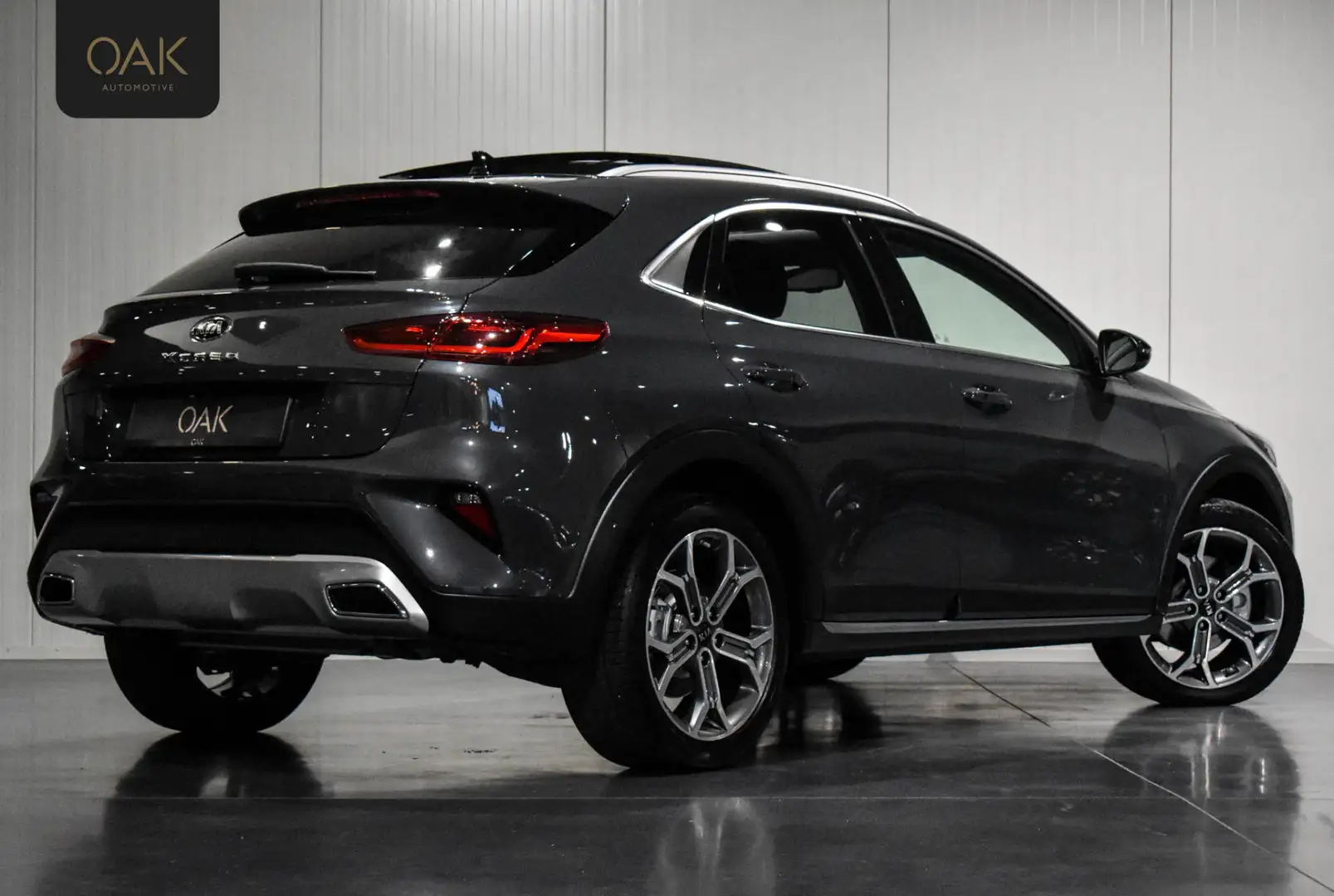 Kia XCeed 1.6 GDi PHEV ExecutiveLine | Navigatie | Panorama Gris - 2