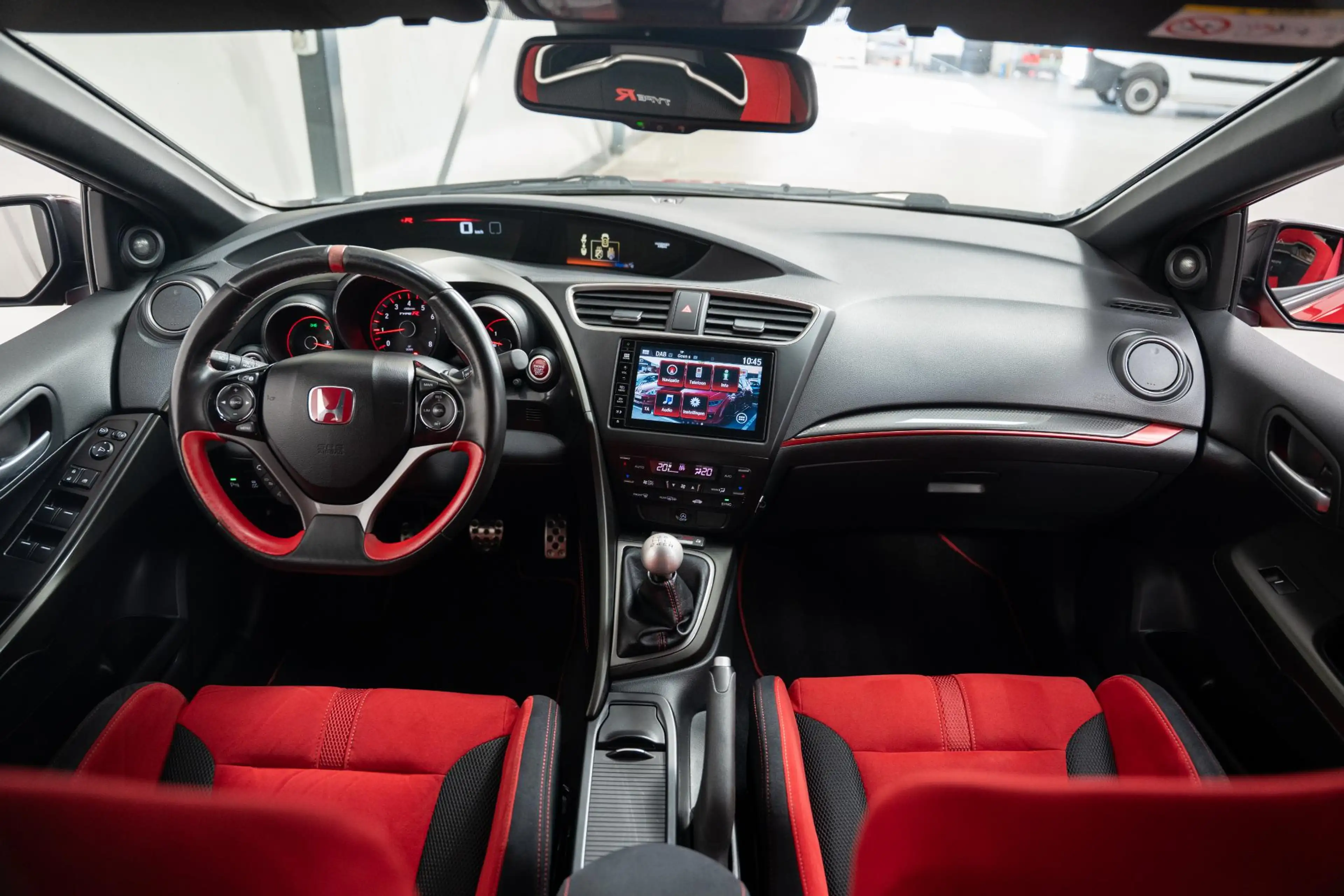 Honda Civic 2.0 Type R *391PK*HG-MOTORSPORT*INJEN*KEYLESS* — photo 3