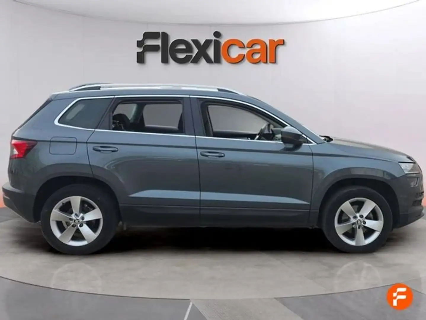 Skoda Karoq 1.6TDI Like Gris - 2